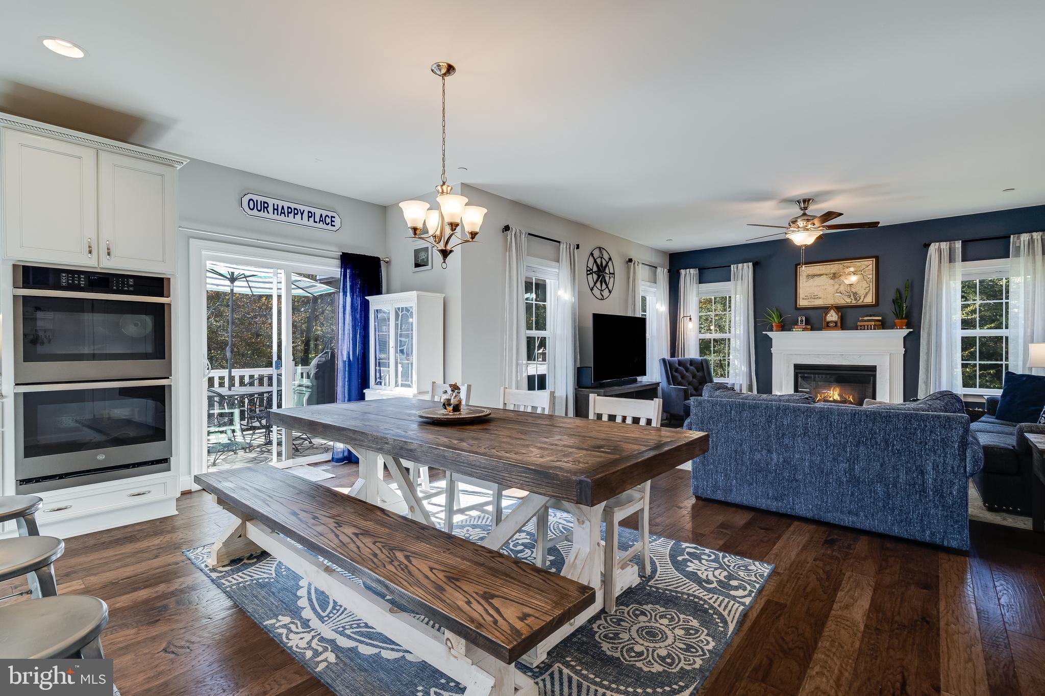 OAKLAND HALL - Residential