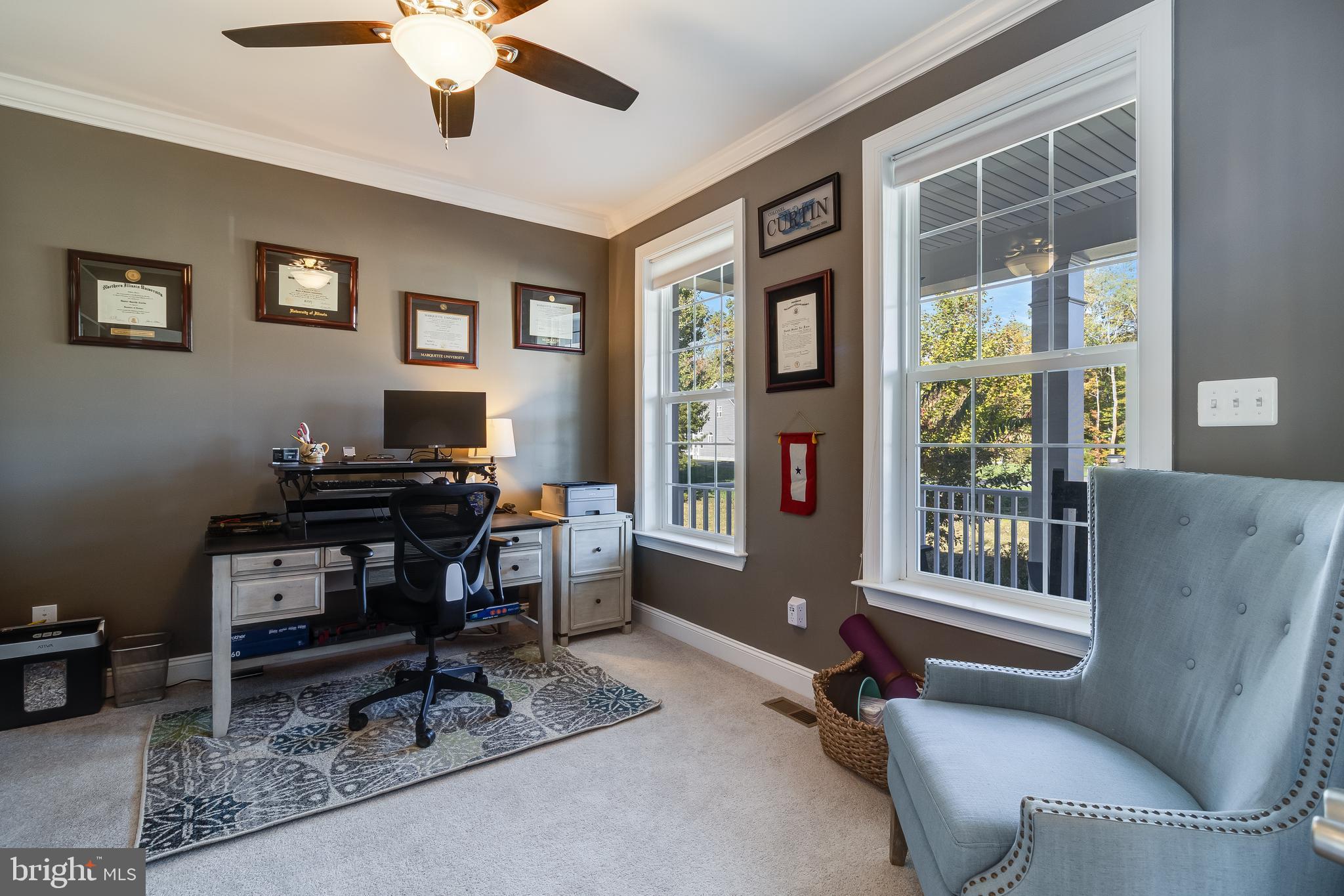 OAKLAND HALL - Residential