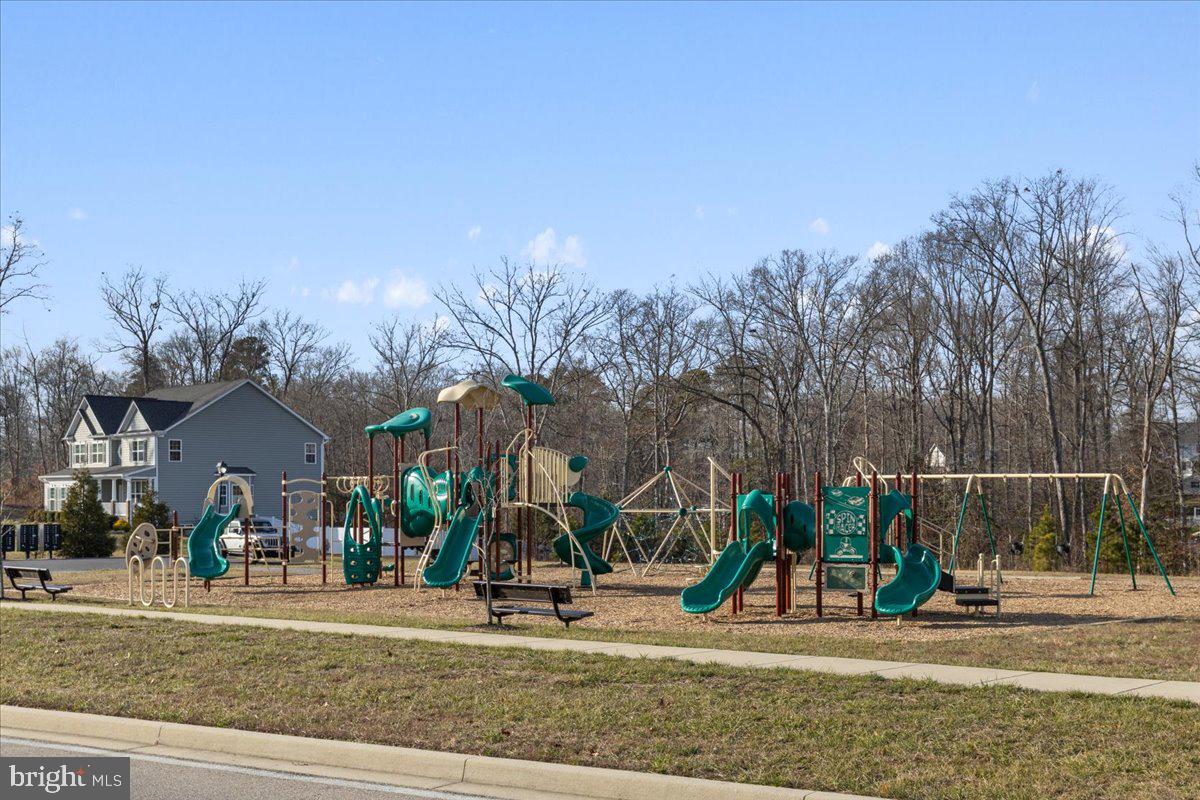 OAKLAND HALL - Residential