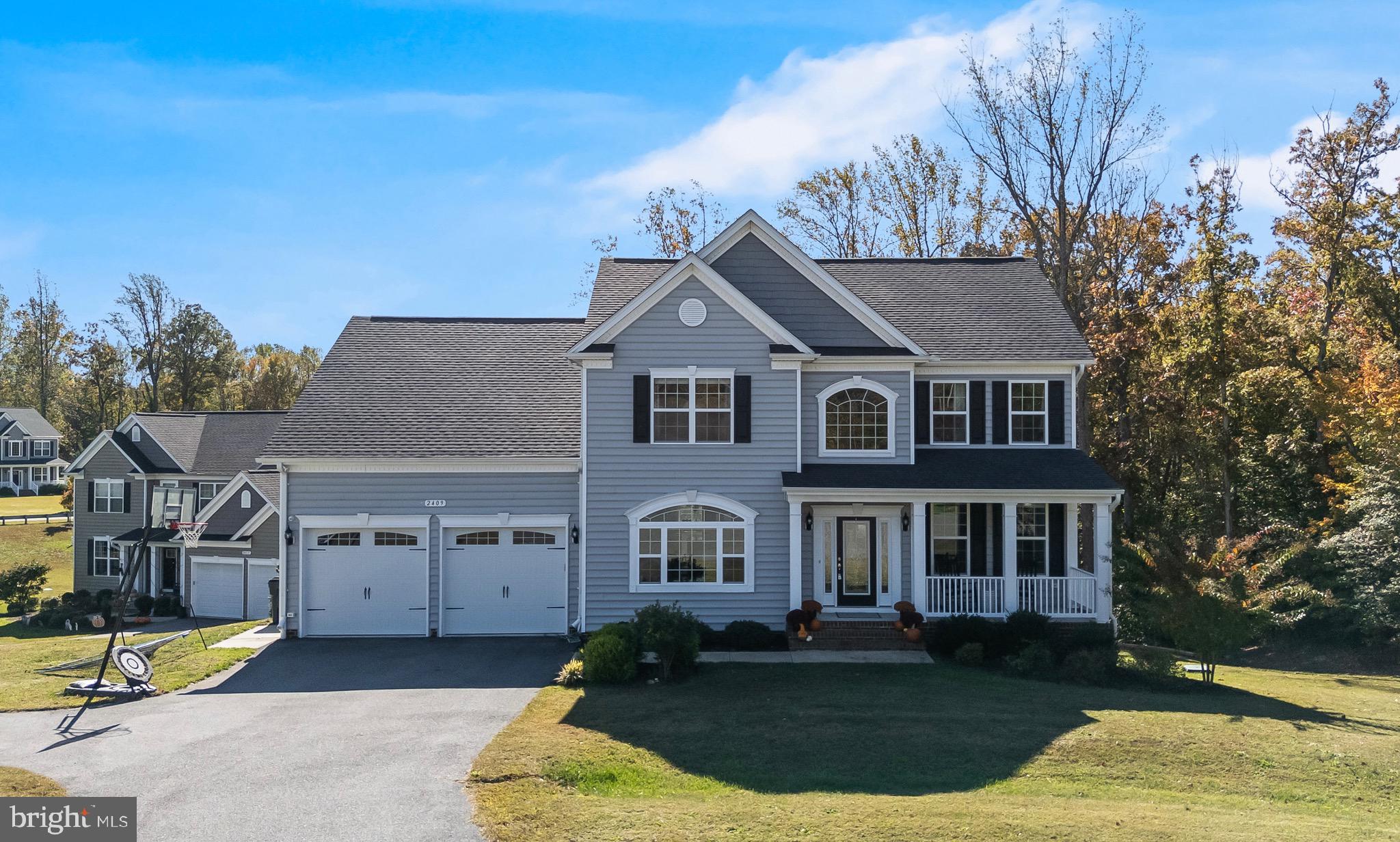 OAKLAND HALL - Residential