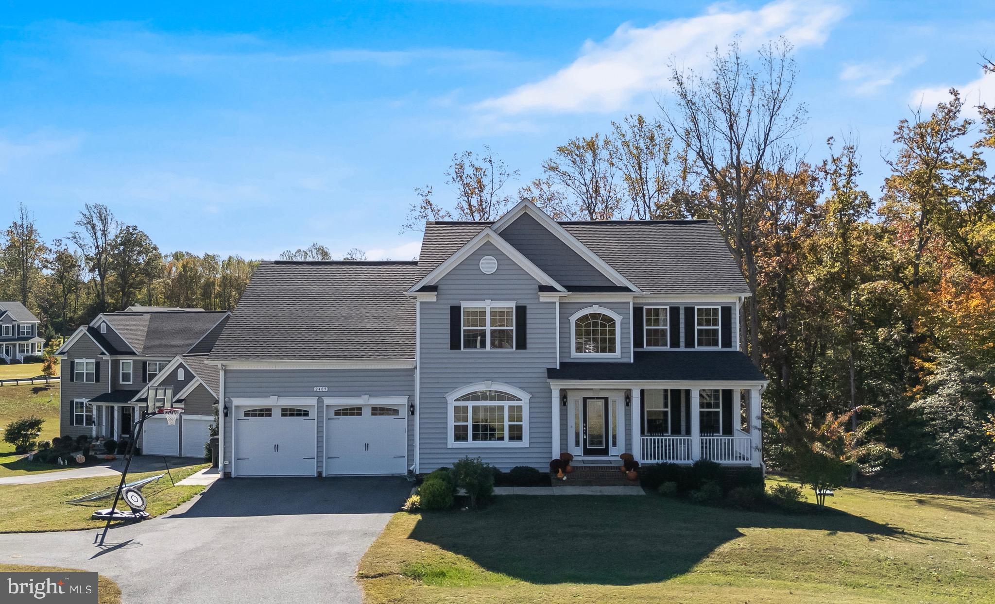 OAKLAND HALL - Residential