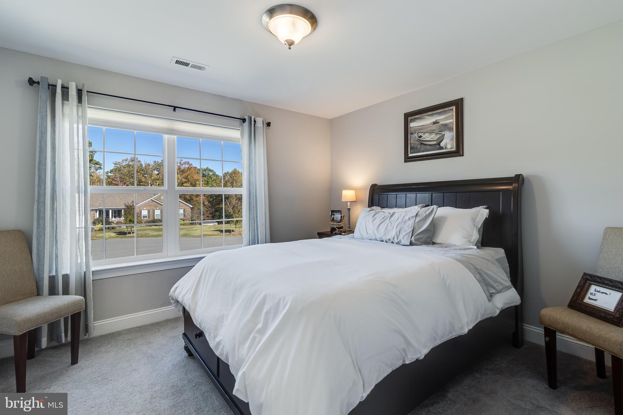 OAKLAND HALL - Residential