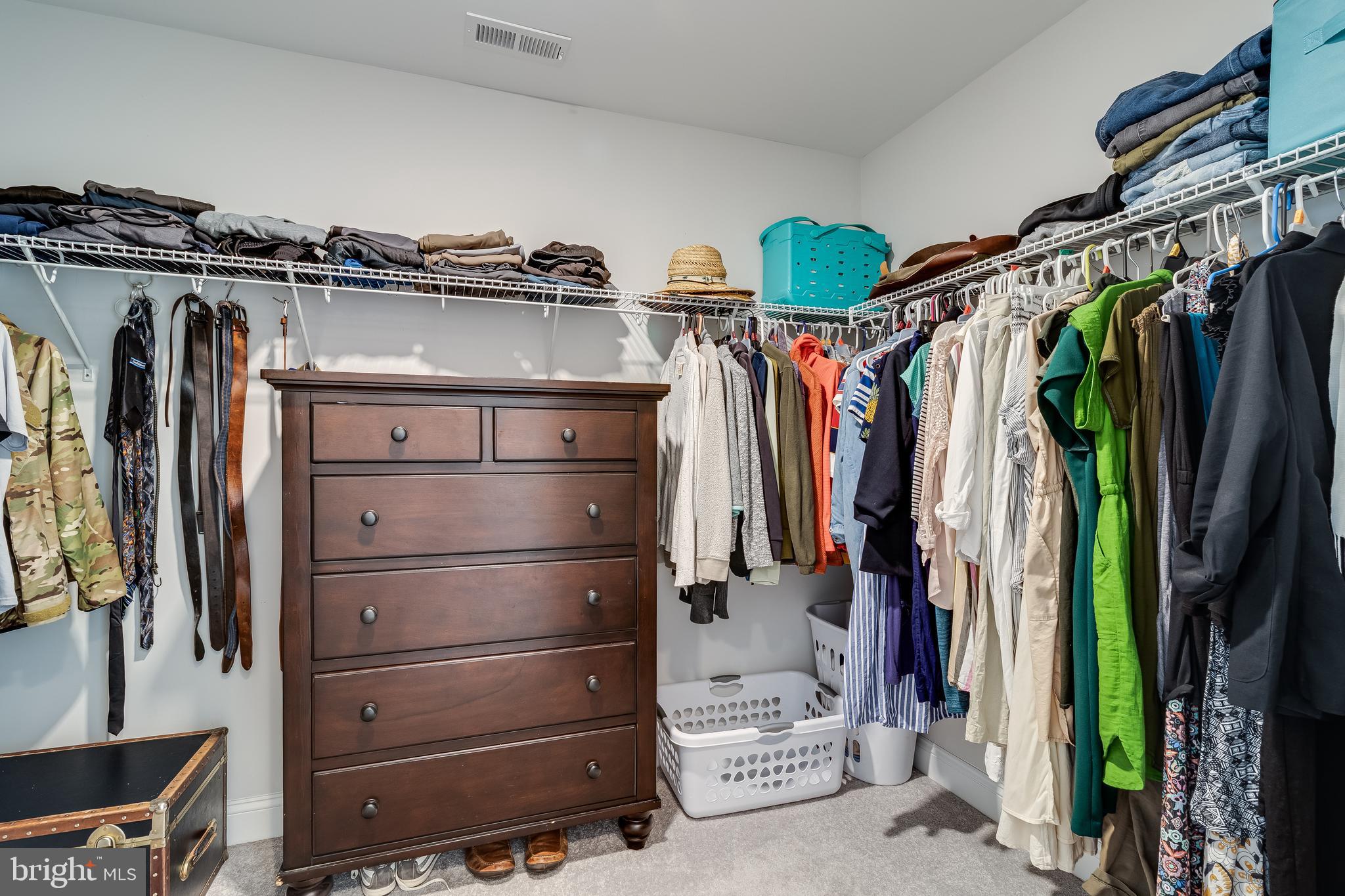 OAKLAND HALL - Residential