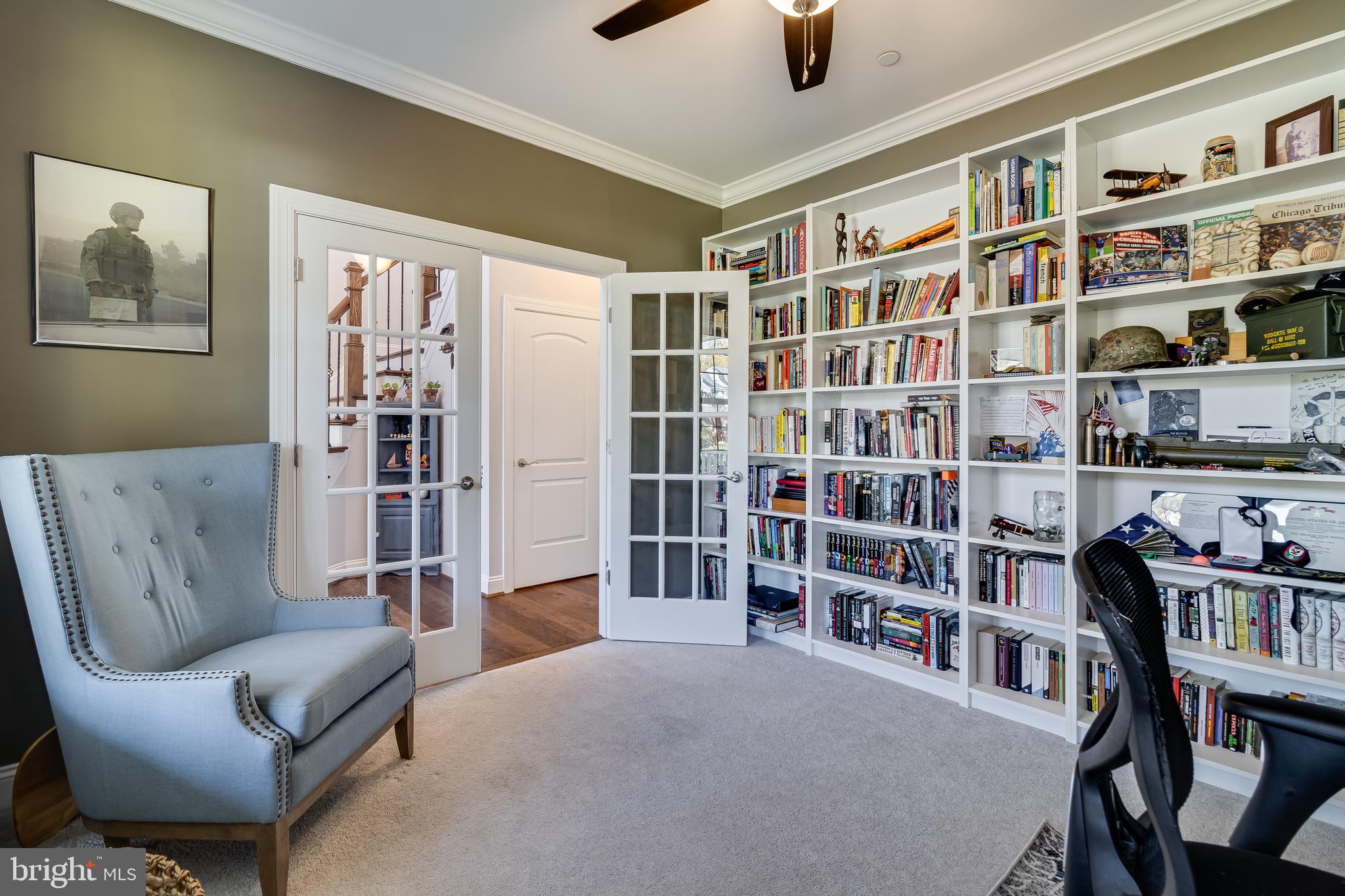 OAKLAND HALL - Residential