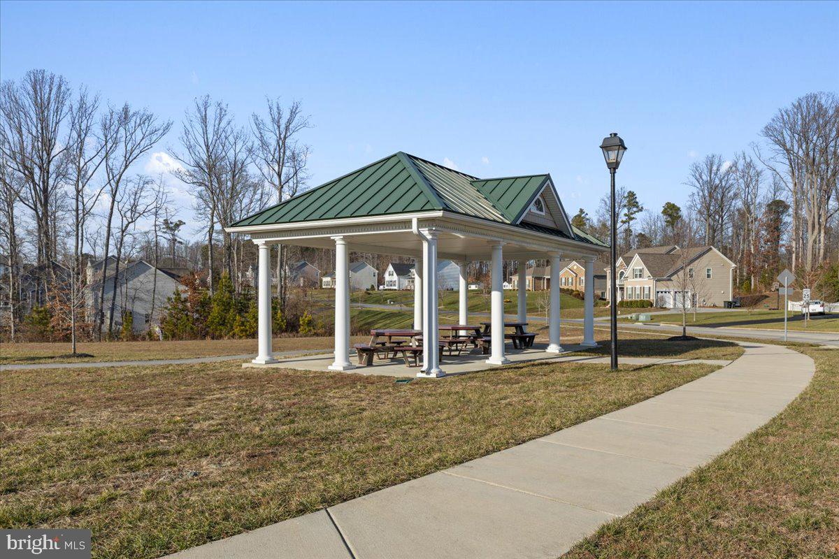 OAKLAND HALL - Residential