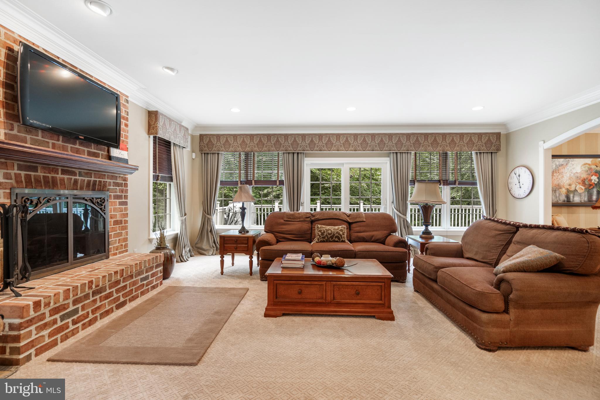 BRINTWOOD - Residential