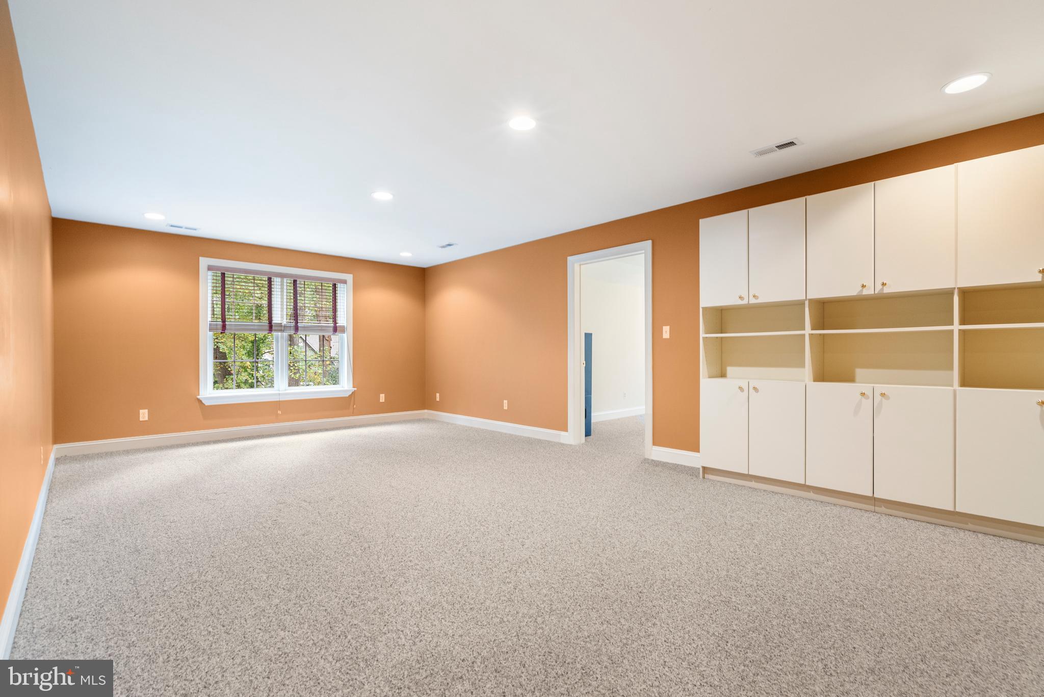 BRINTWOOD - Residential