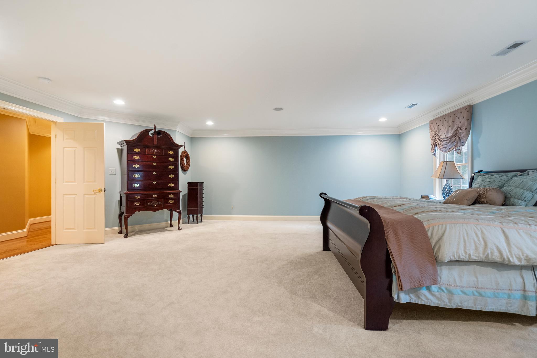 BRINTWOOD - Residential