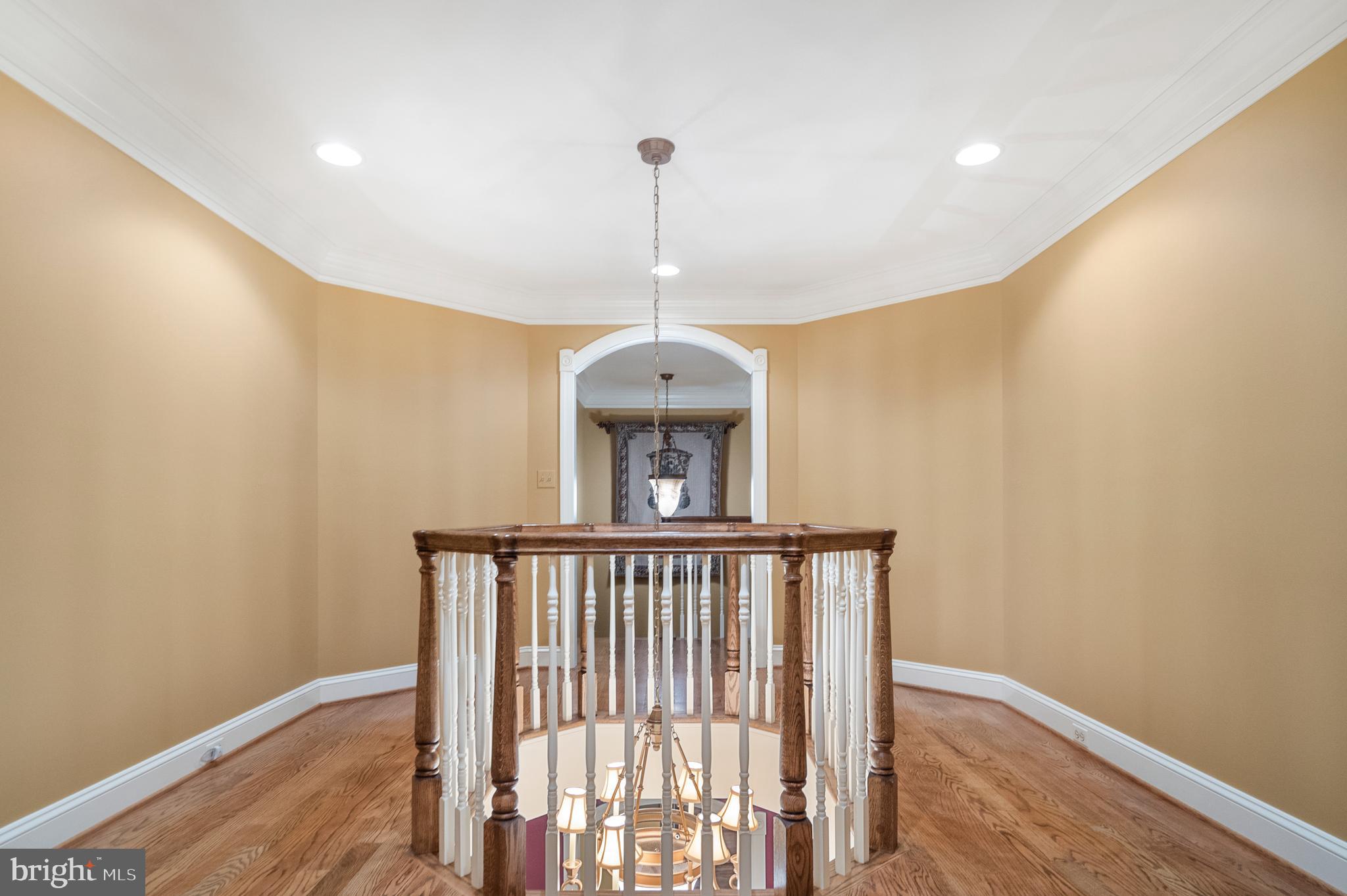 BRINTWOOD - Residential