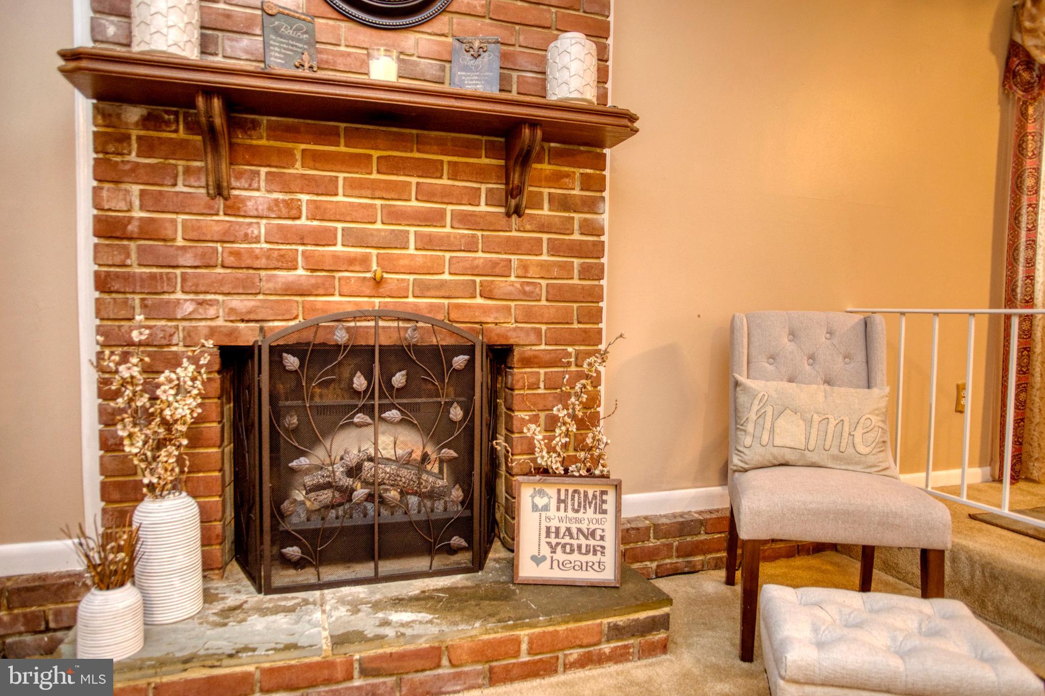 COUNTRY CLUB SOUTH - Residential