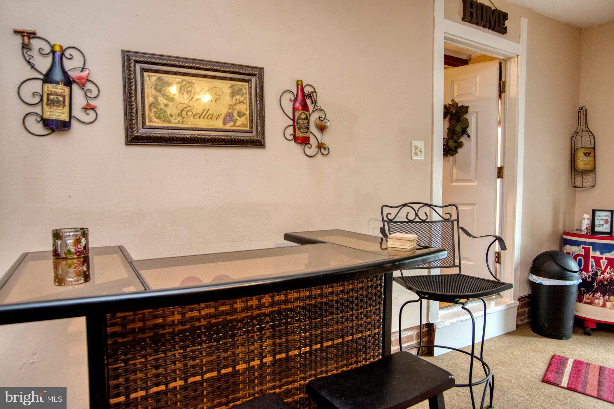 COUNTRY CLUB SOUTH - Residential