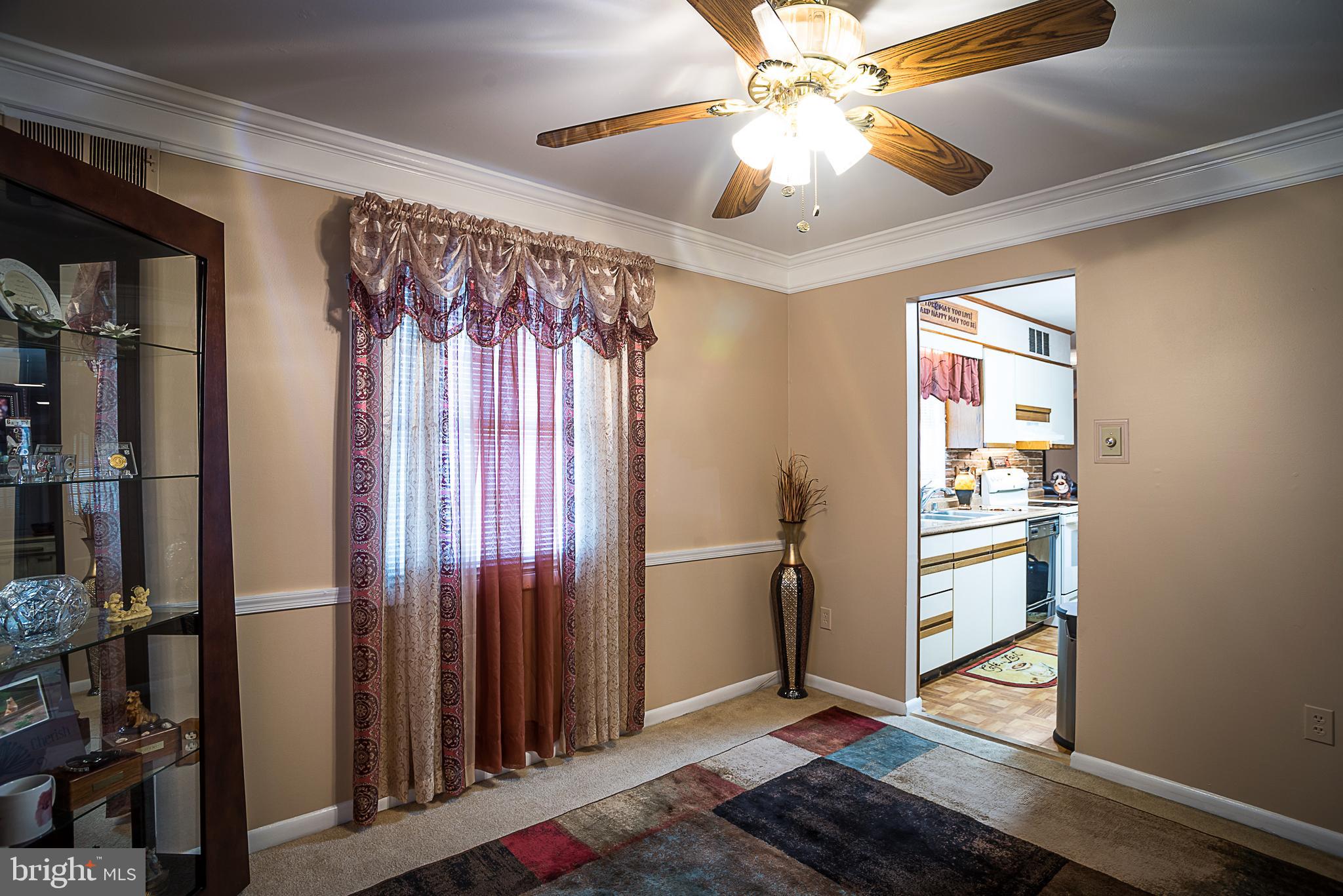 COUNTRY CLUB SOUTH - Residential