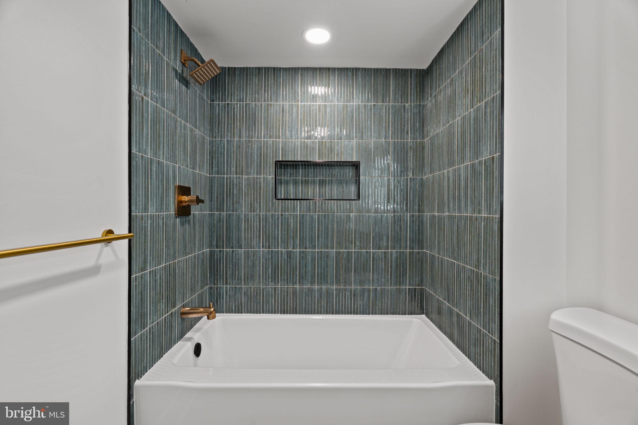 BREWERYTOWN - Residential Income