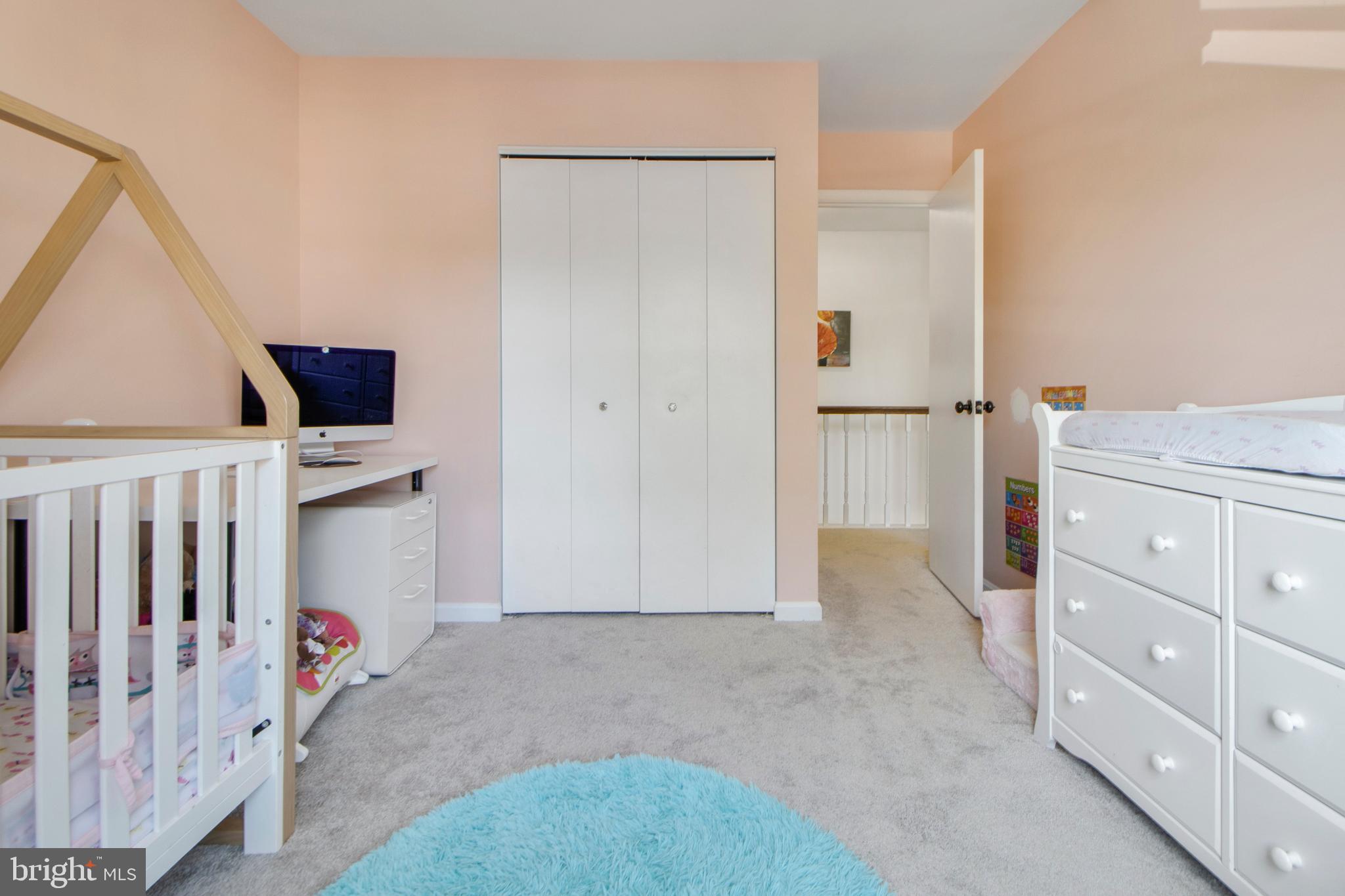 LAYHILL SQUARE - Residential Lease