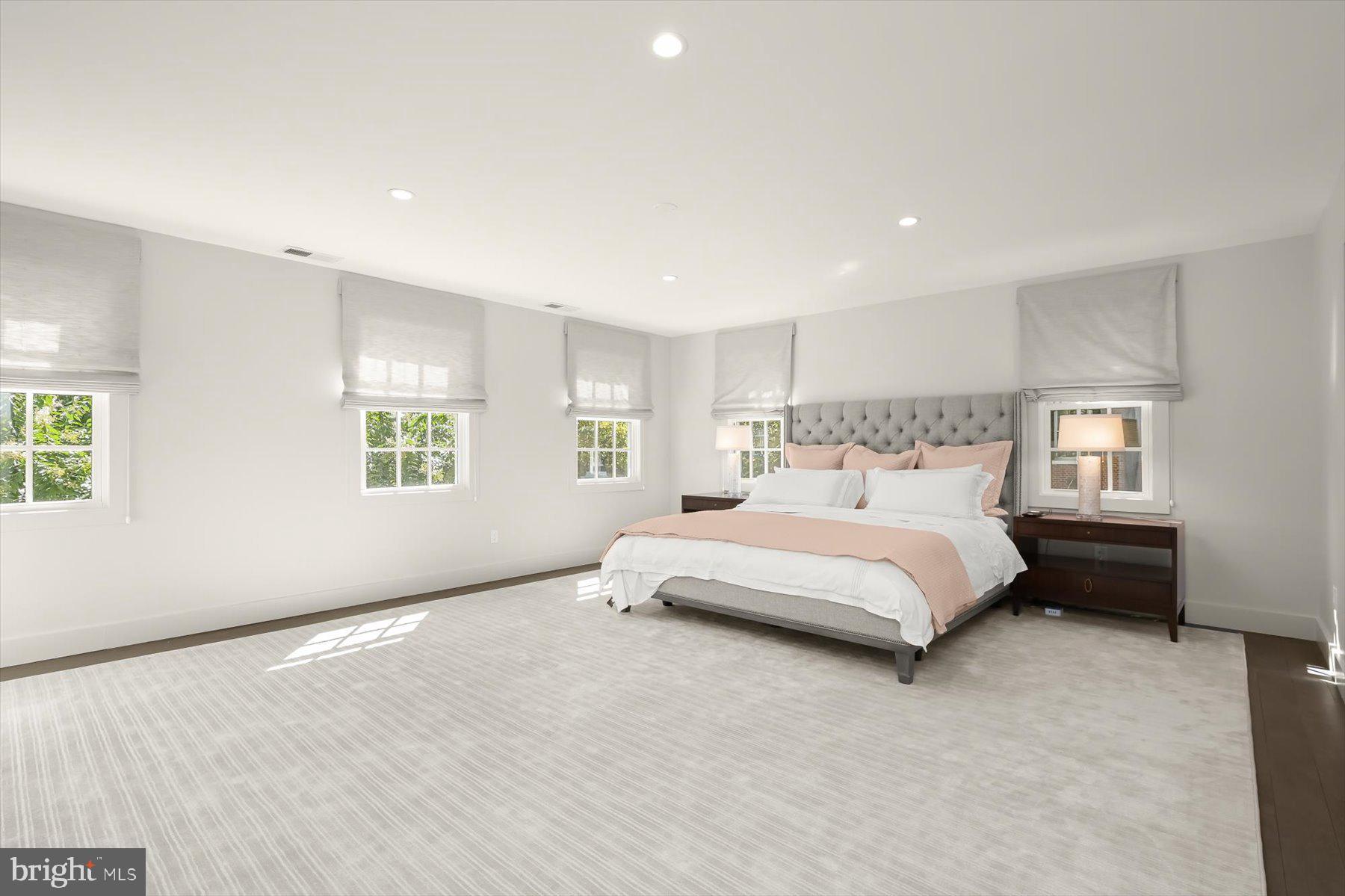 GEORGETOWN - Residential