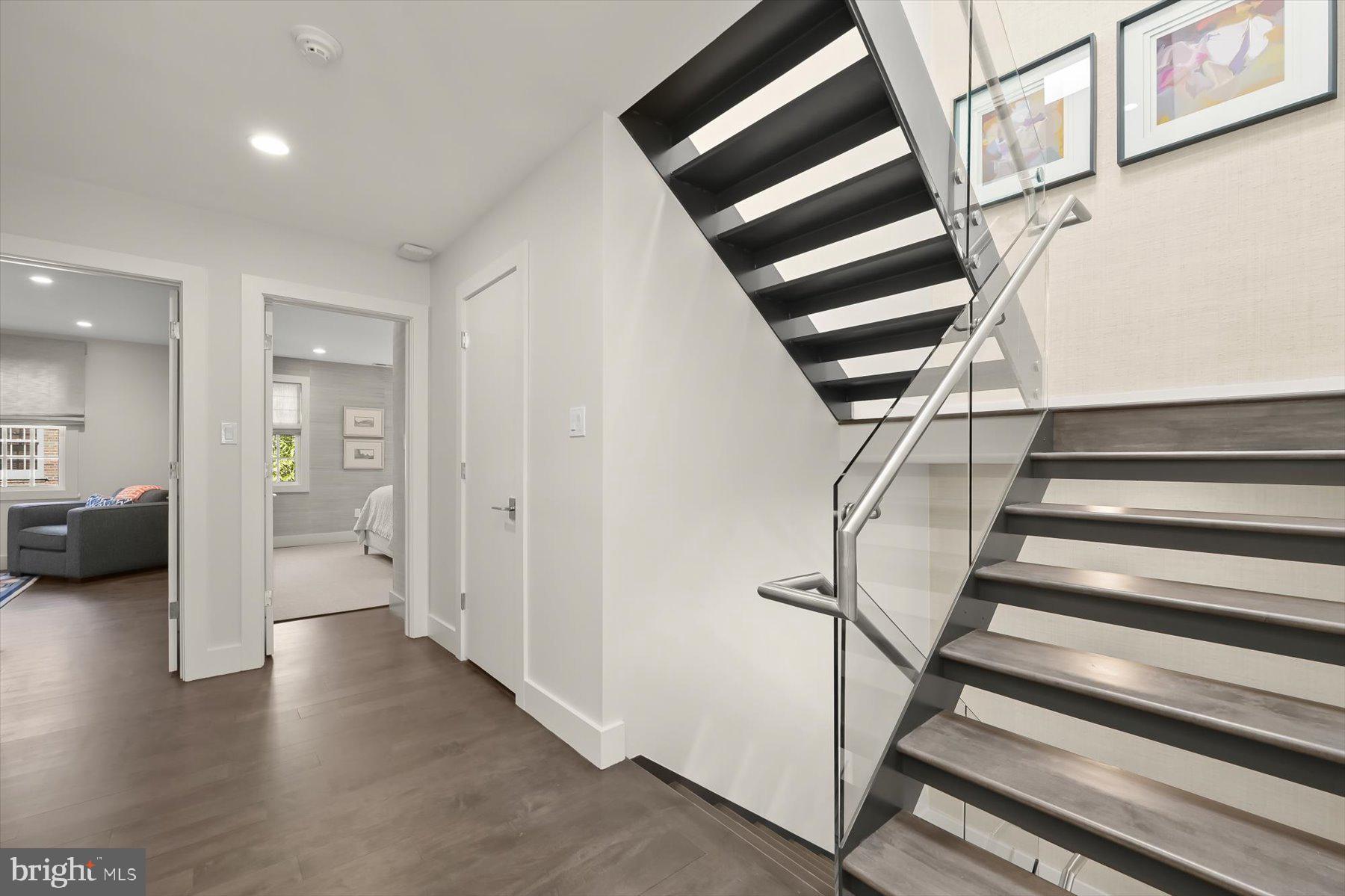 GEORGETOWN - Residential