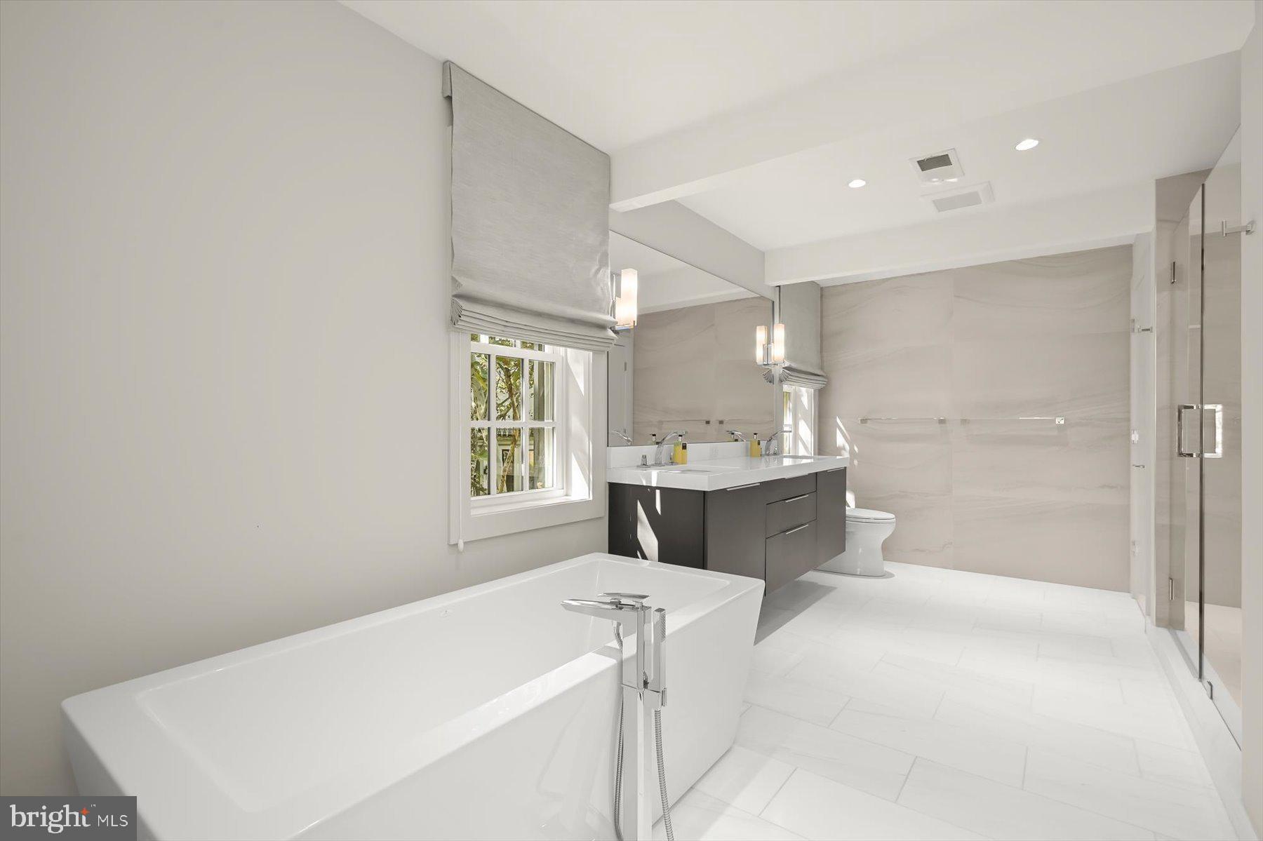 GEORGETOWN - Residential