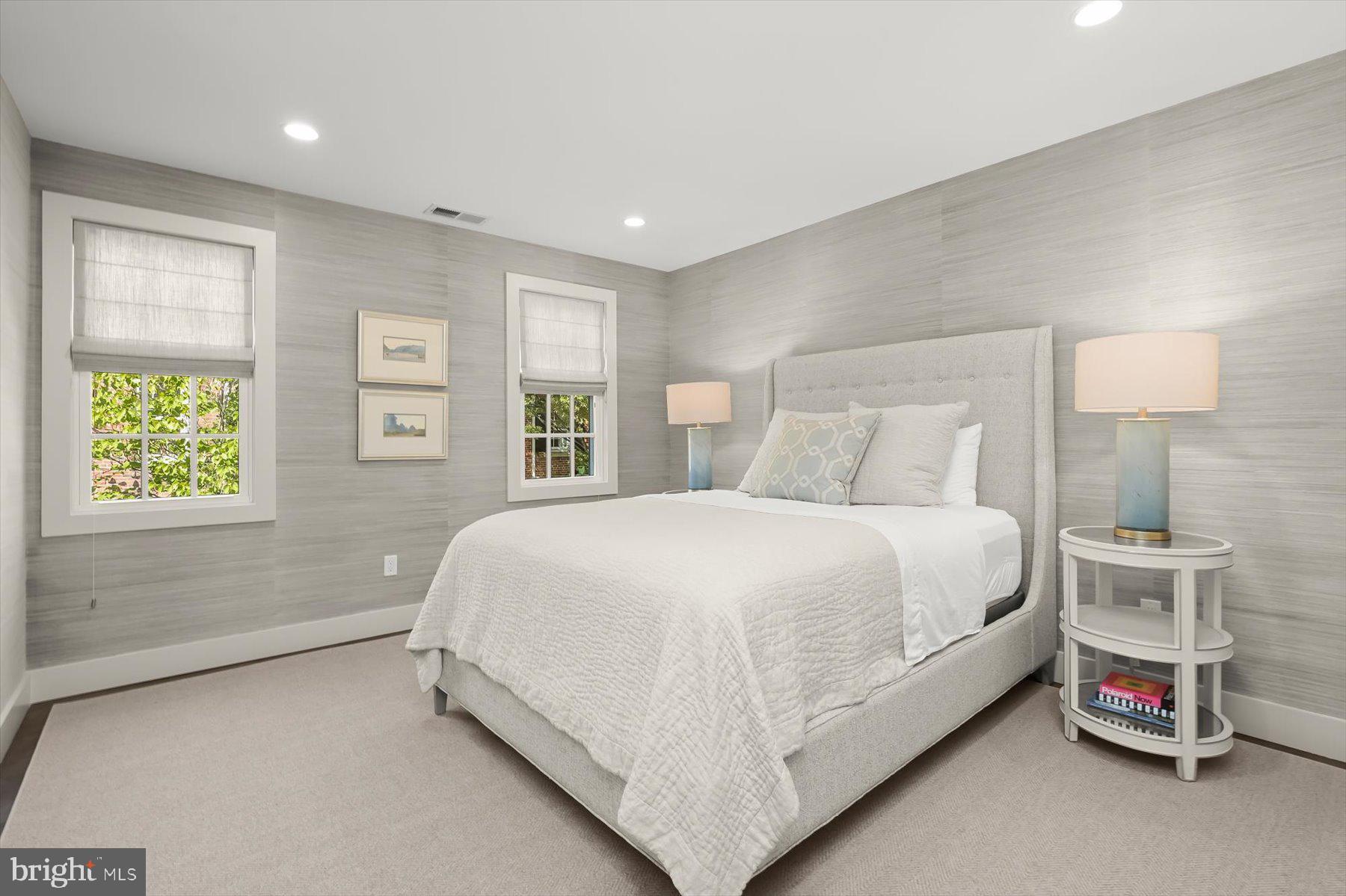 GEORGETOWN - Residential