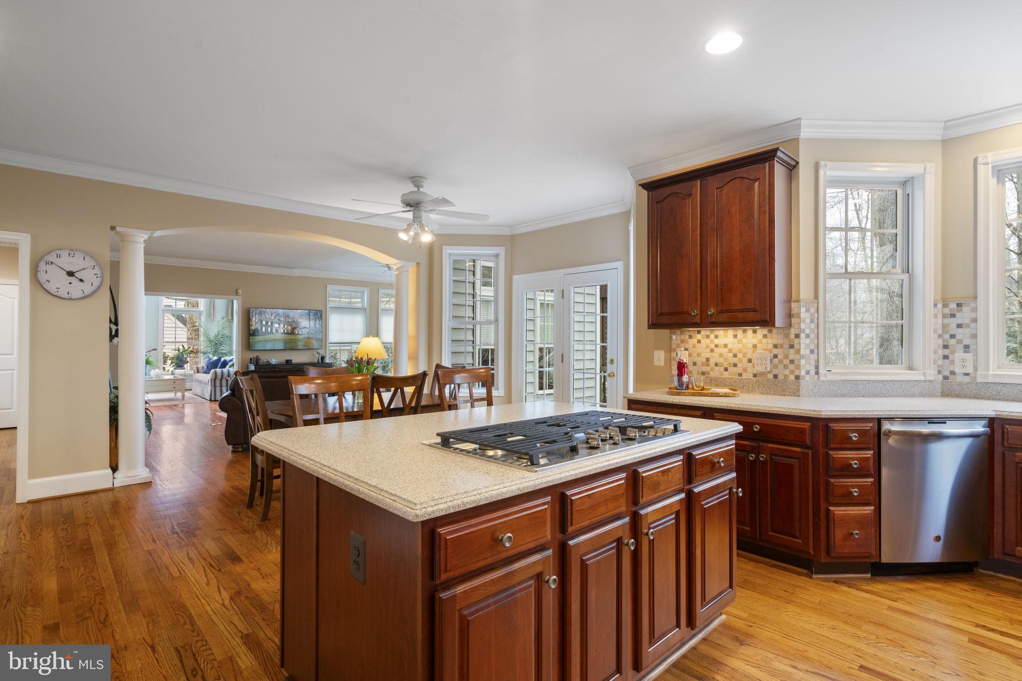 MEADOWBROOK WOODS - Residential