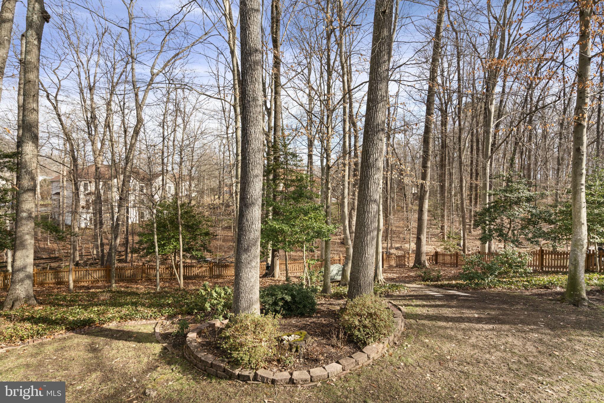 MEADOWBROOK WOODS - Residential