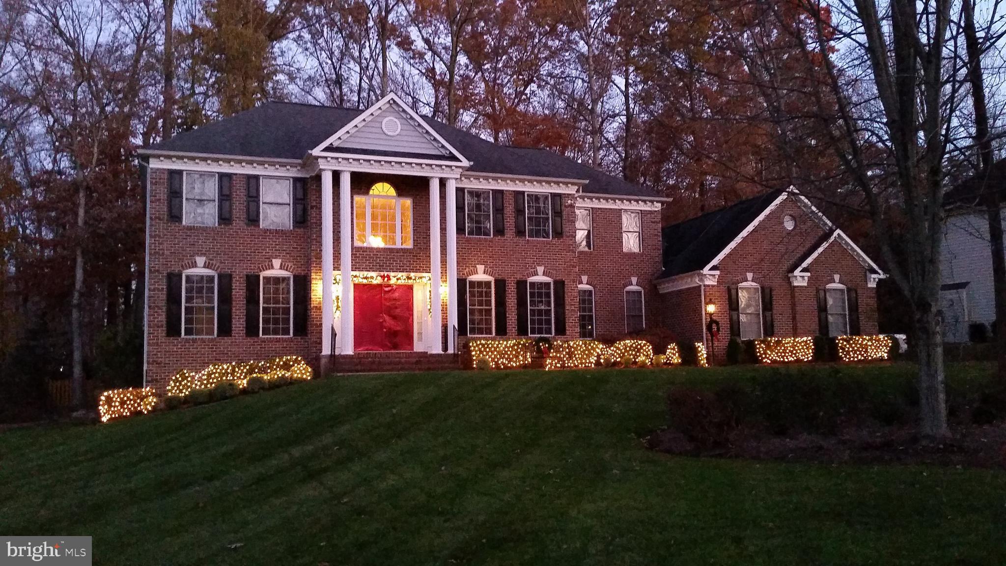 MEADOWBROOK WOODS - Residential