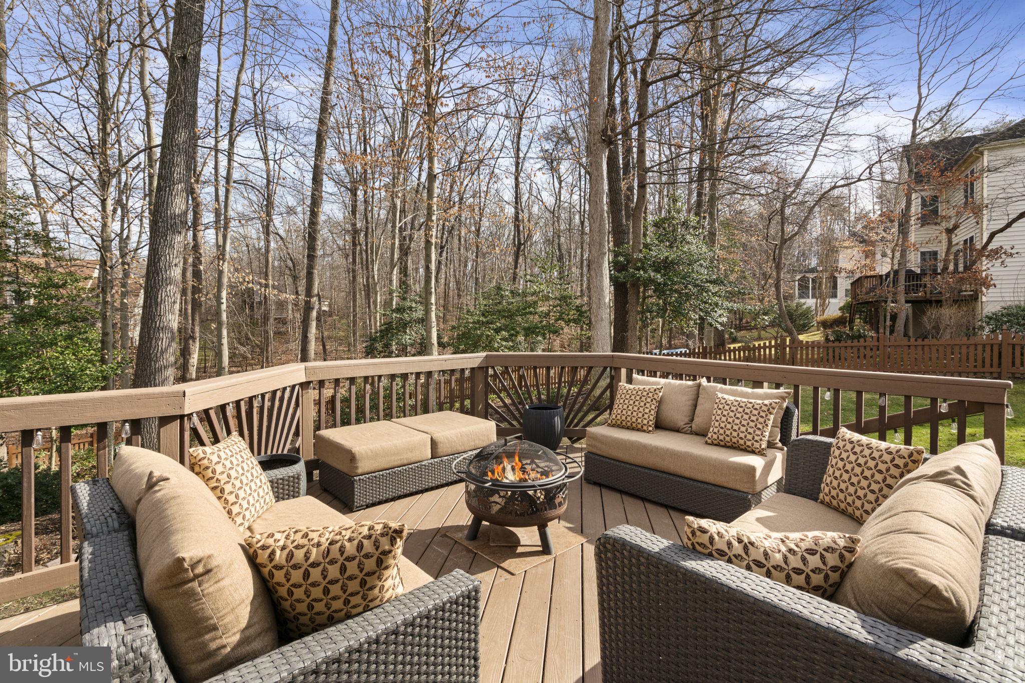 MEADOWBROOK WOODS - Residential