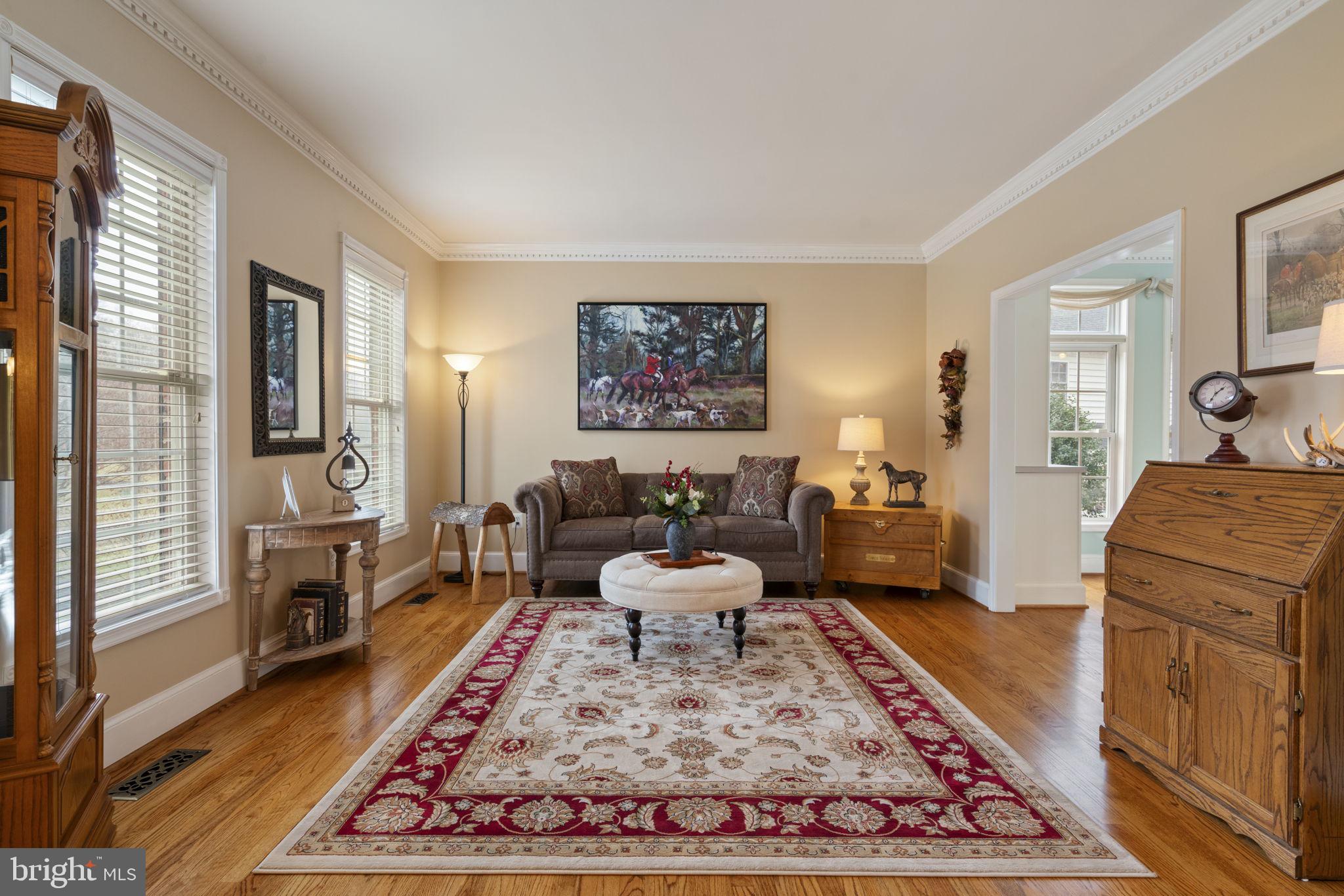 MEADOWBROOK WOODS - Residential