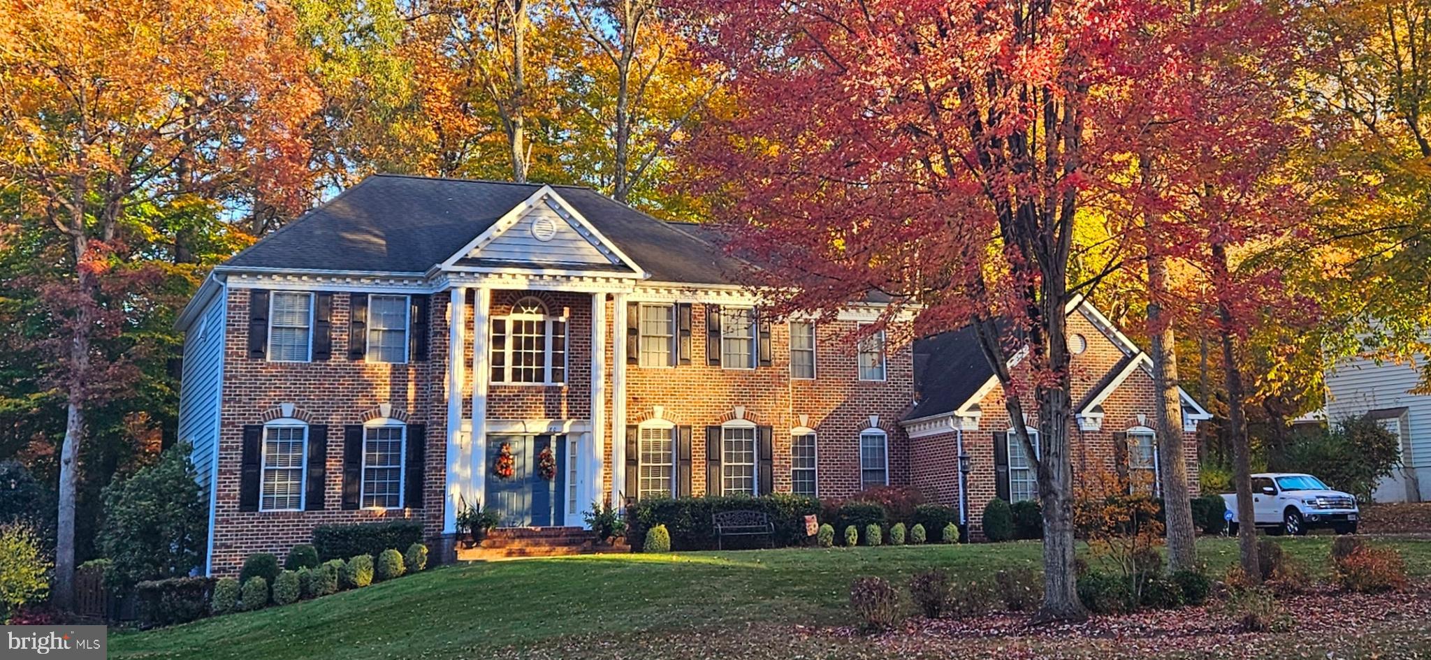 MEADOWBROOK WOODS - Residential