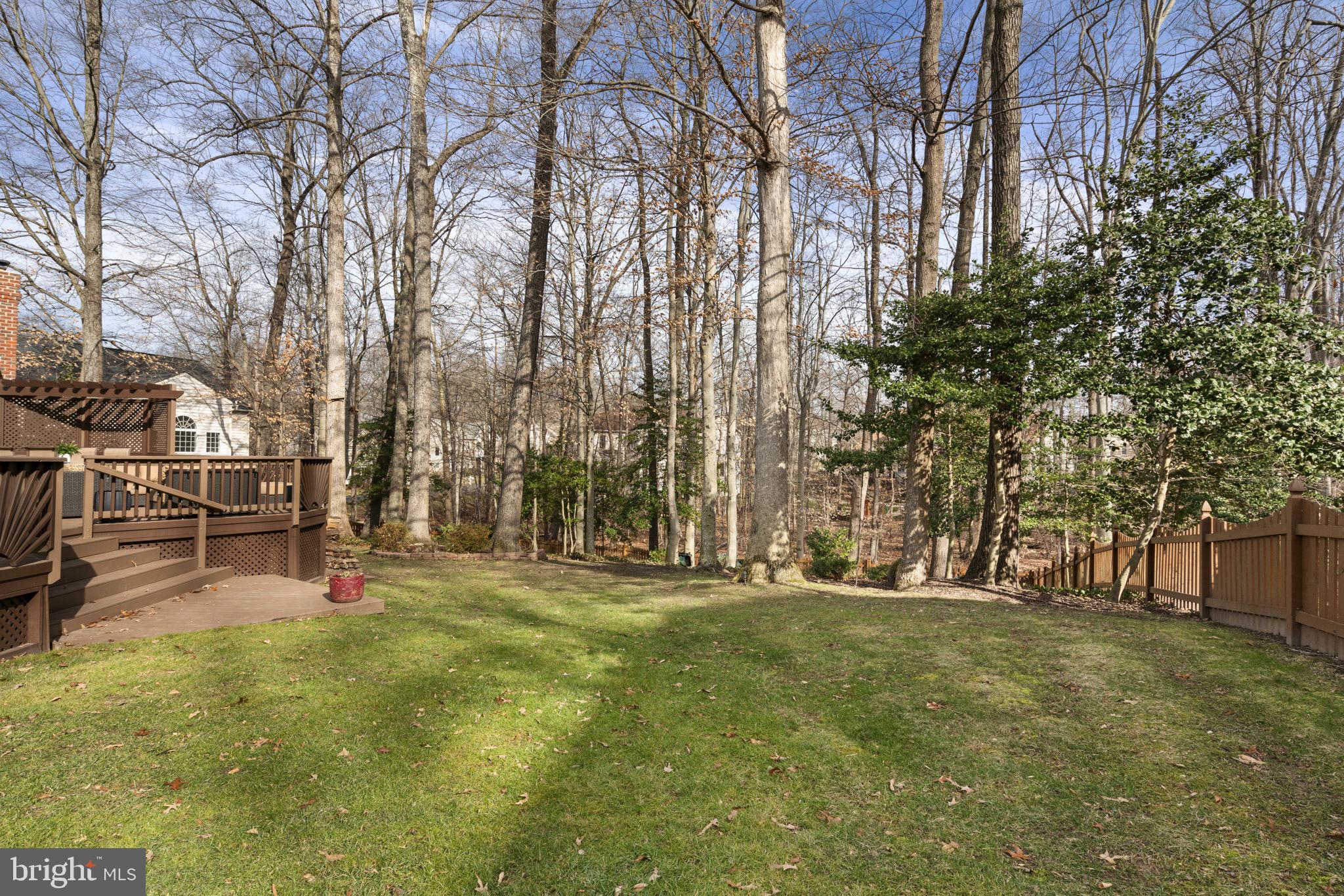 MEADOWBROOK WOODS - Residential