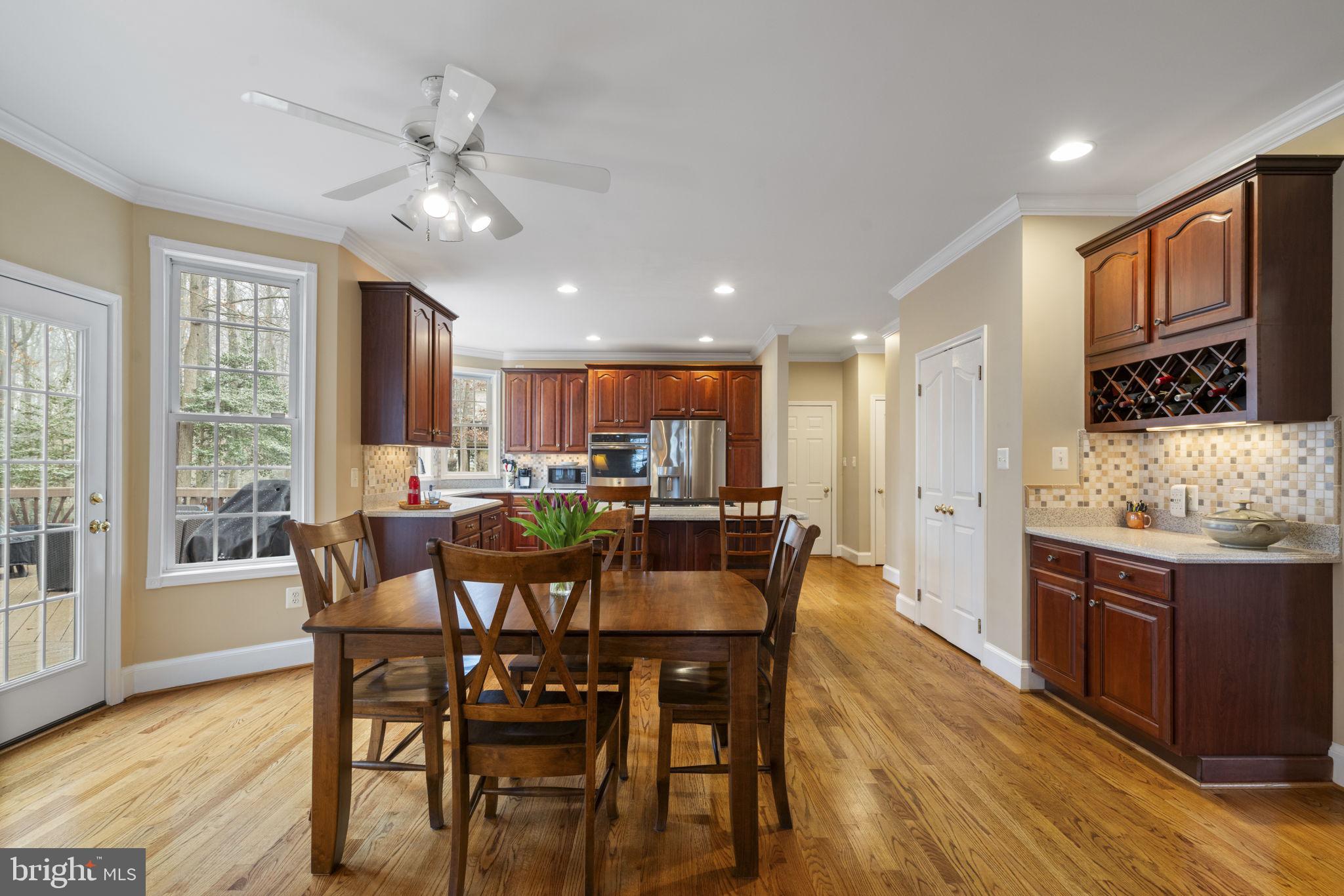 MEADOWBROOK WOODS - Residential