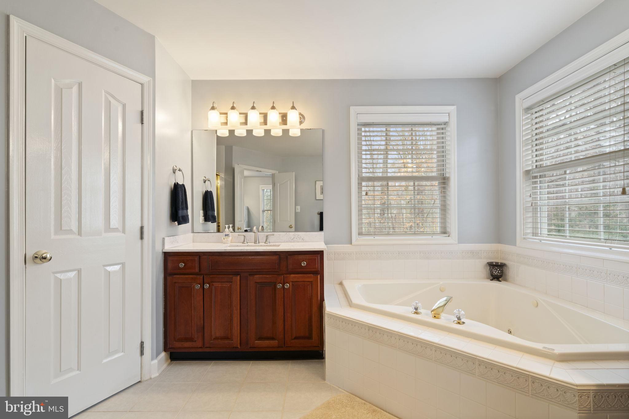 MEADOWBROOK WOODS - Residential