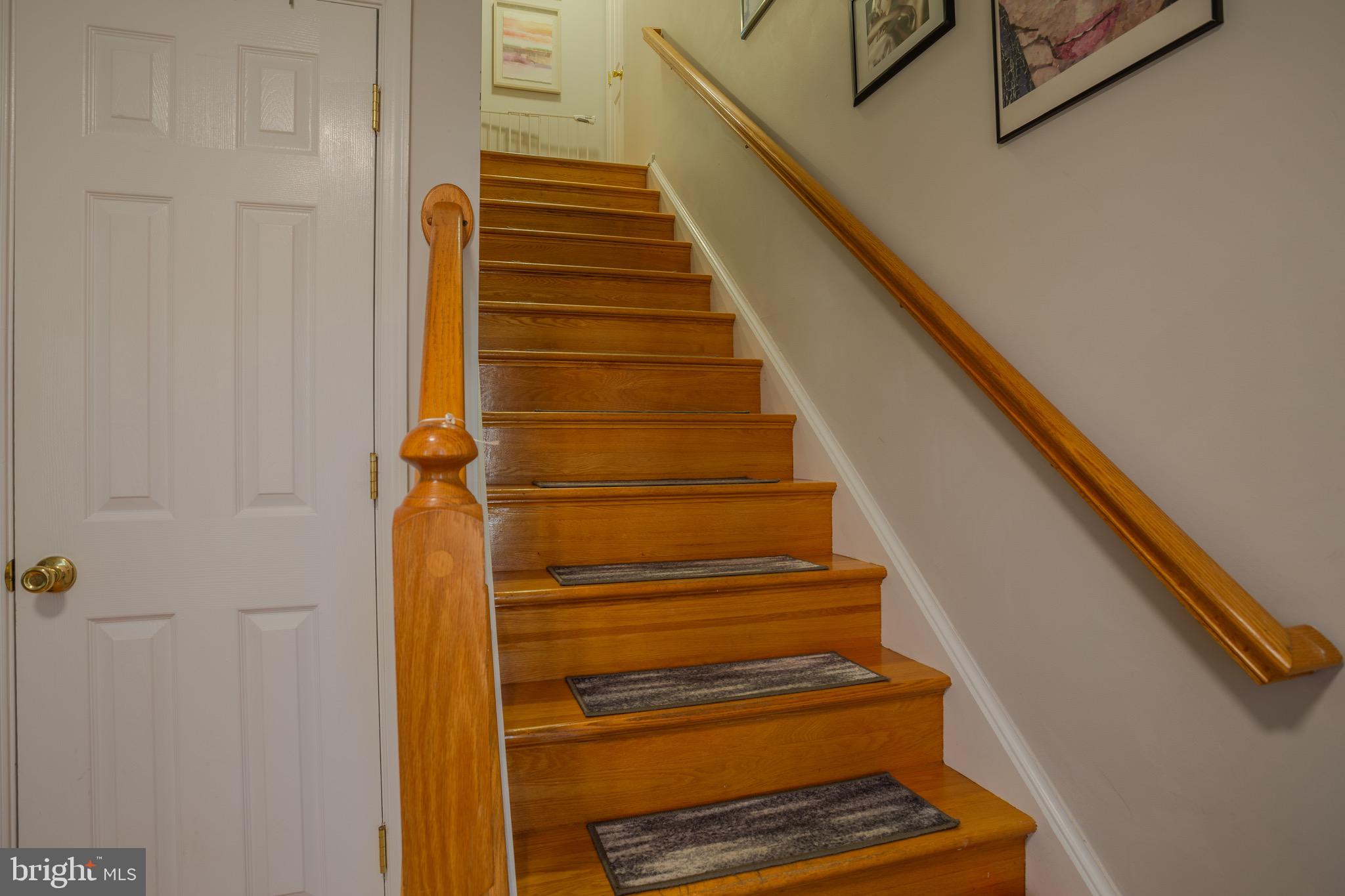 LAUREL RIDGE - Residential