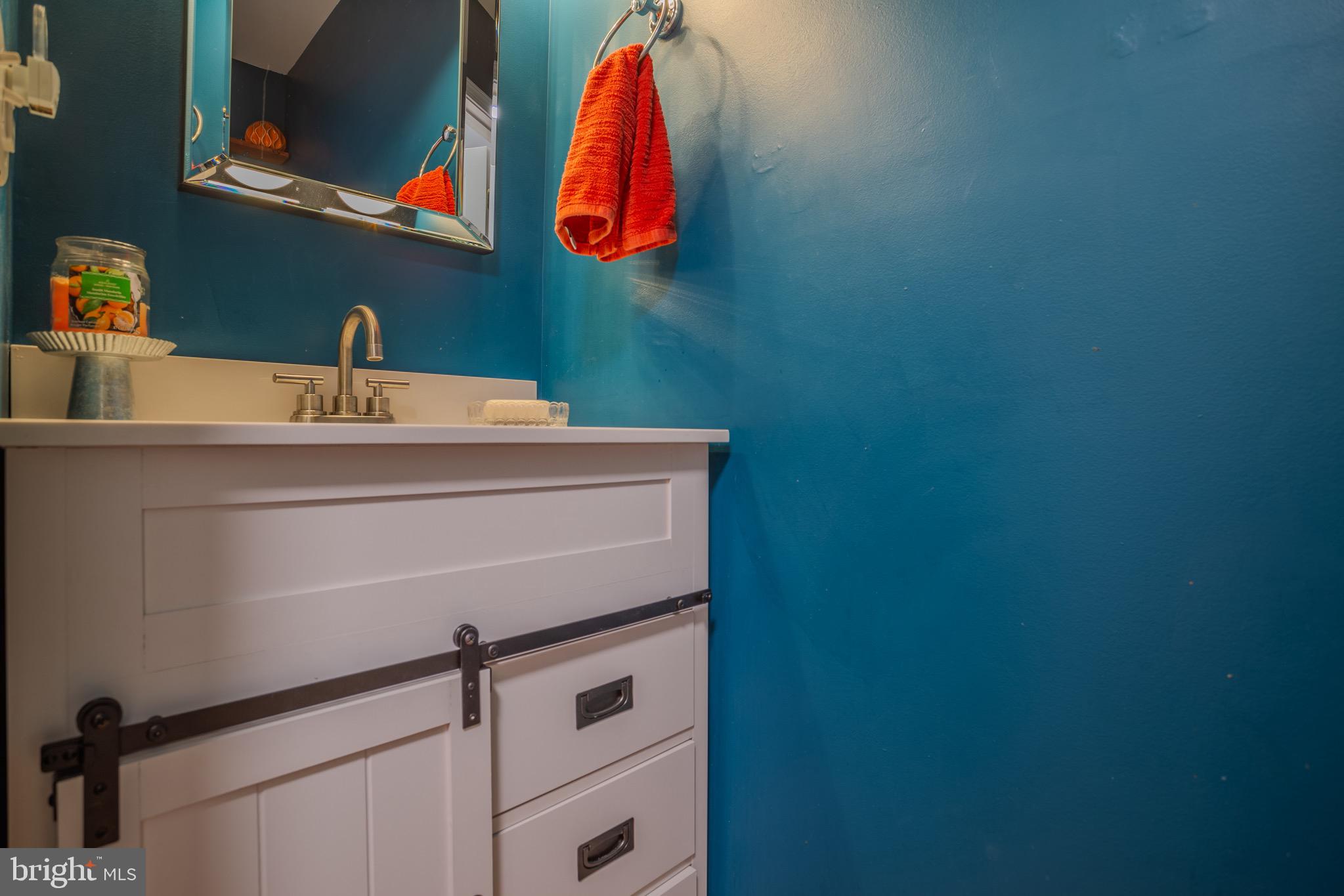 LAUREL RIDGE - Residential