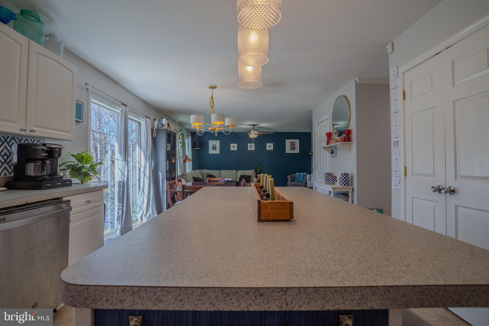 LAUREL RIDGE - Residential