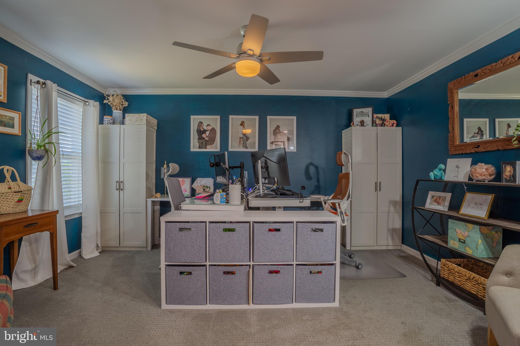 LAUREL RIDGE - Residential