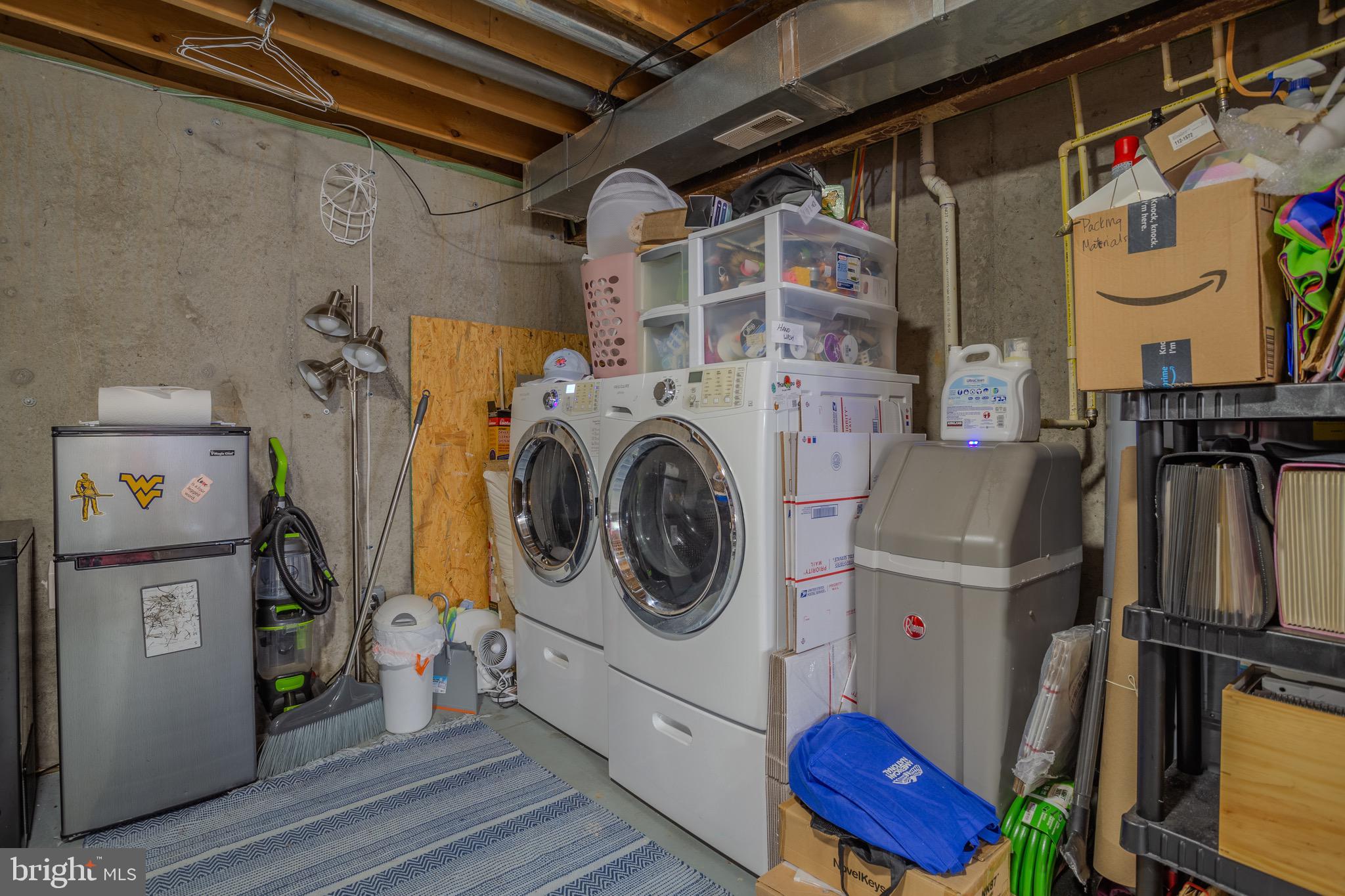 LAUREL RIDGE - Residential