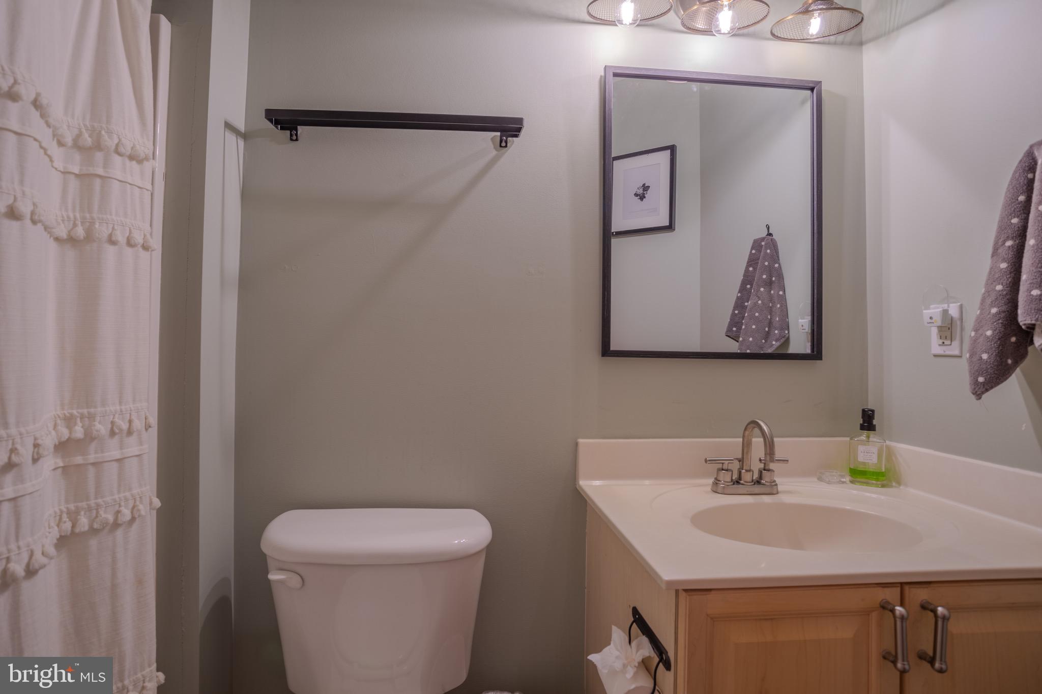 LAUREL RIDGE - Residential