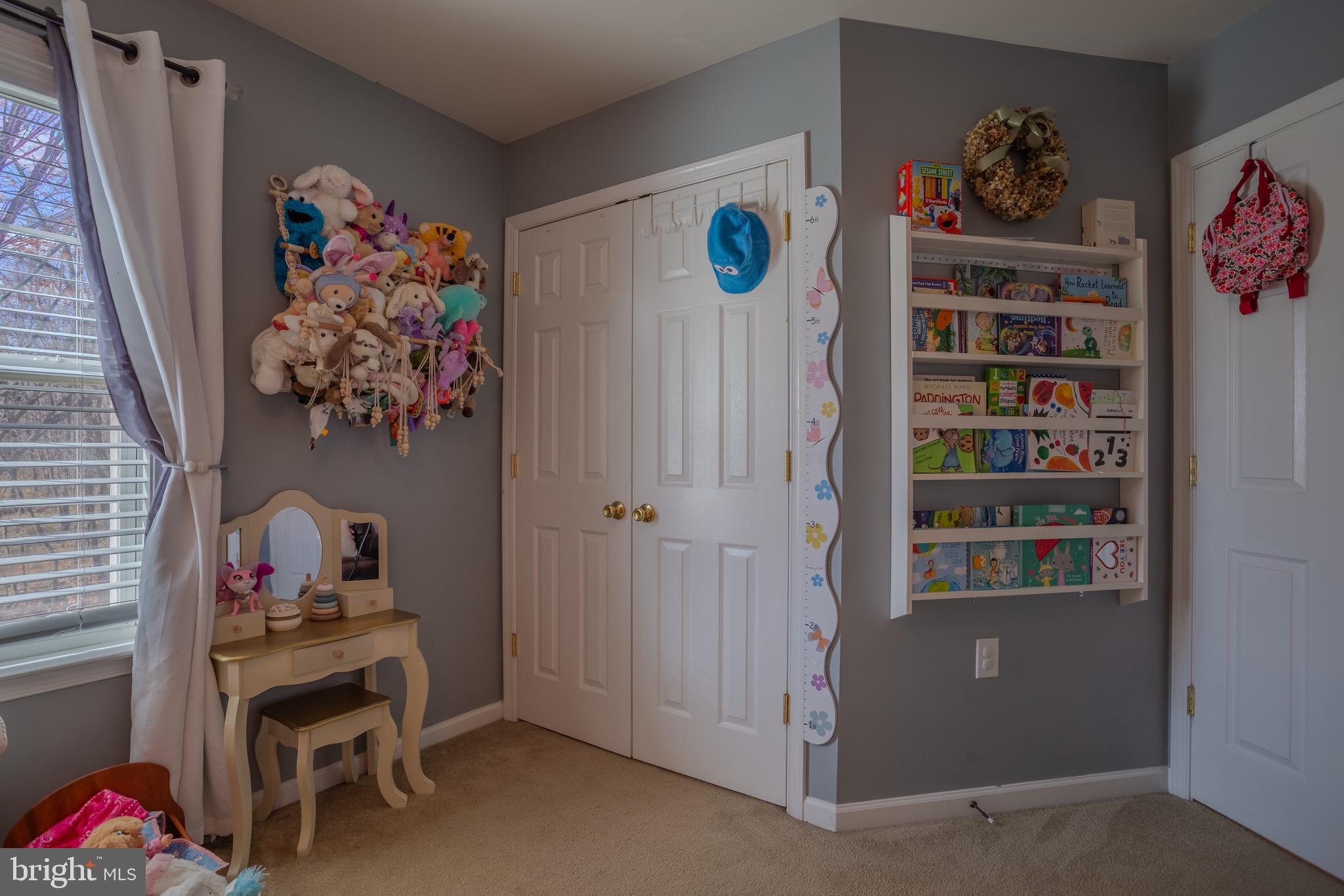 LAUREL RIDGE - Residential