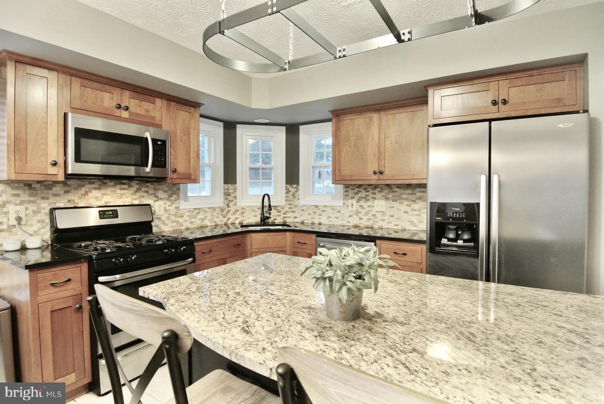 OVERVIEW MANOR - Residential