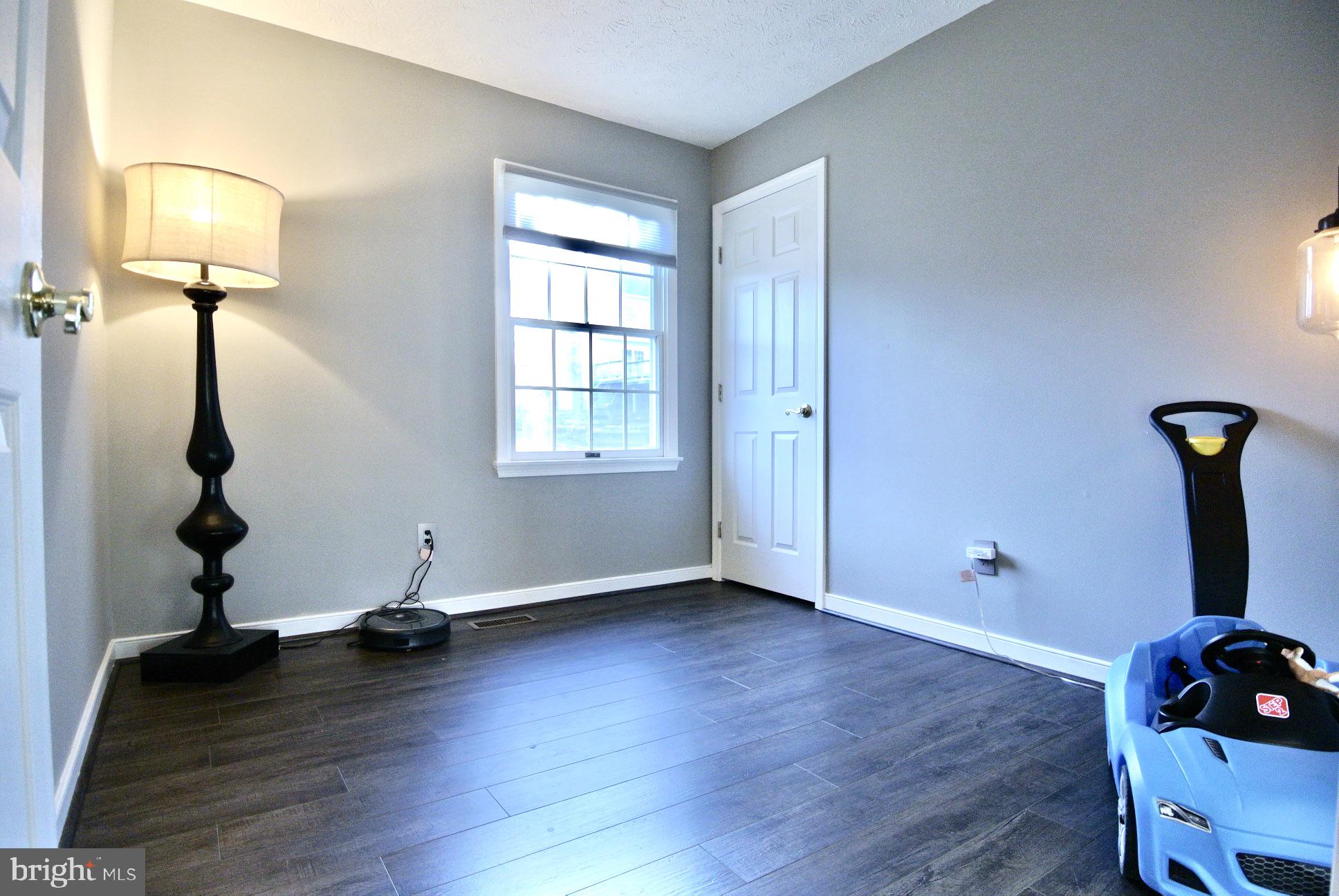 OVERVIEW MANOR - Residential