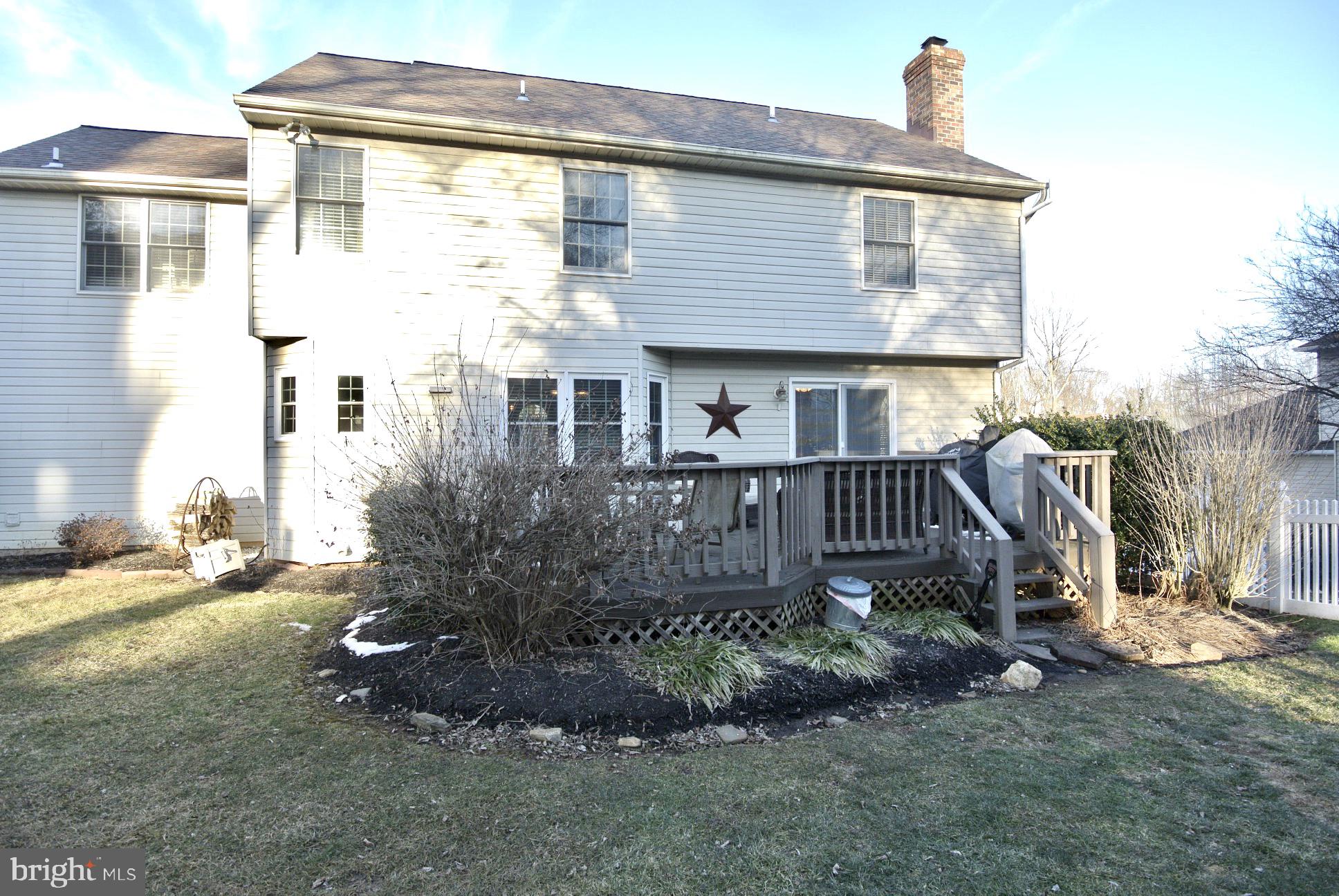 OVERVIEW MANOR - Residential