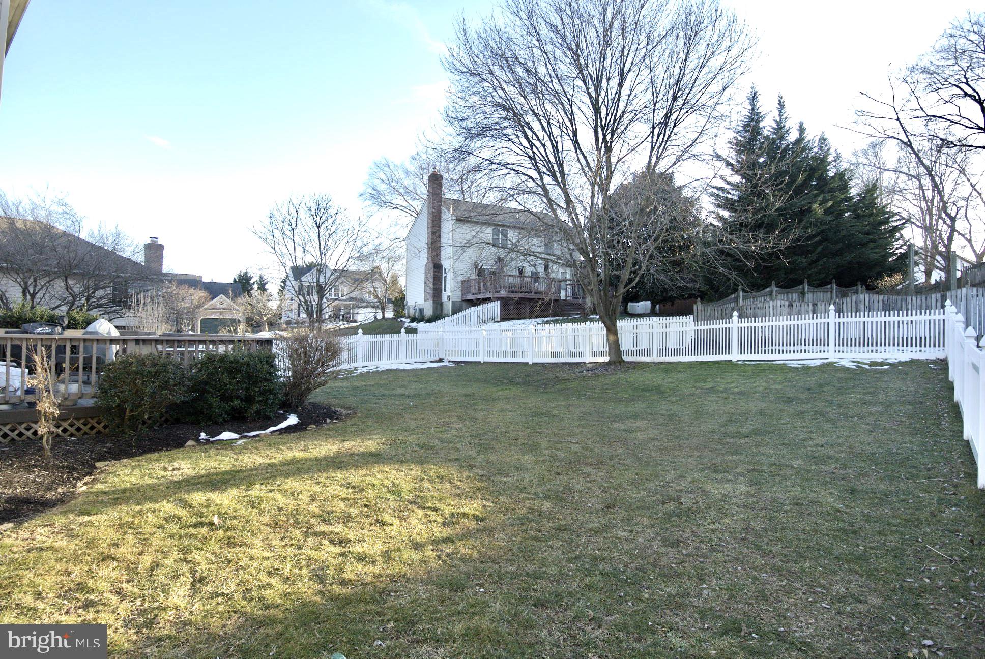 OVERVIEW MANOR - Residential