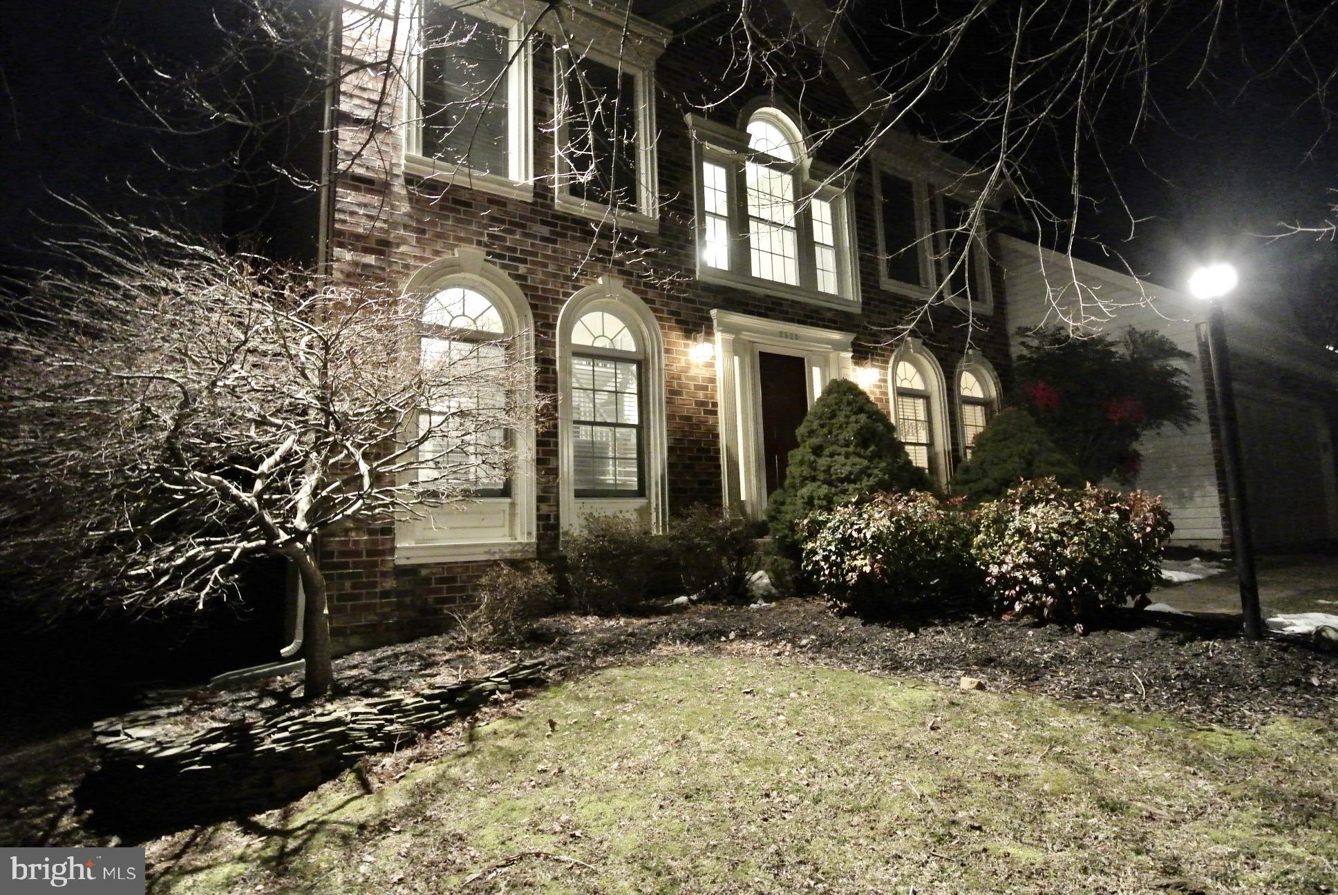 OVERVIEW MANOR - Residential