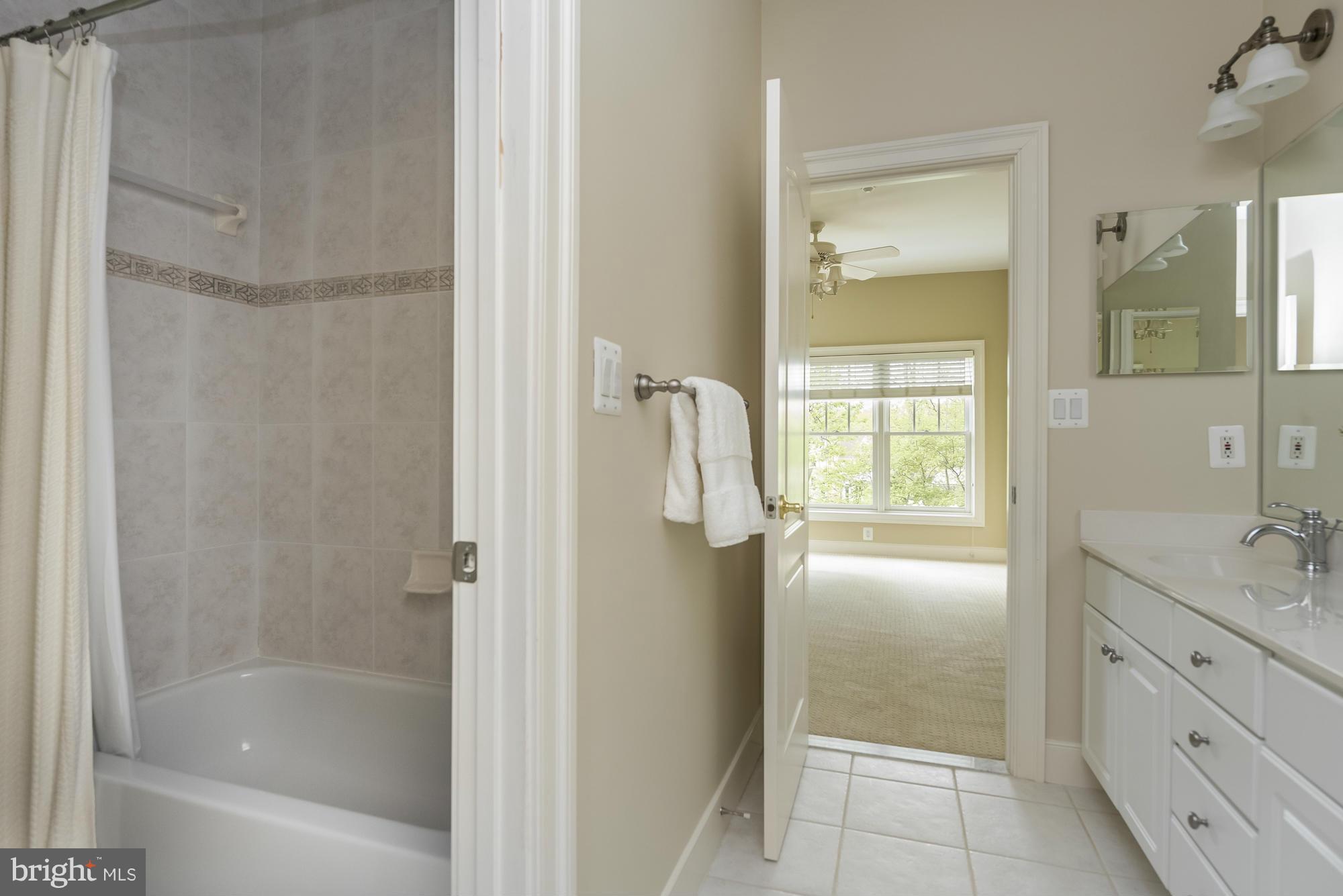 EASTPORT - Residential