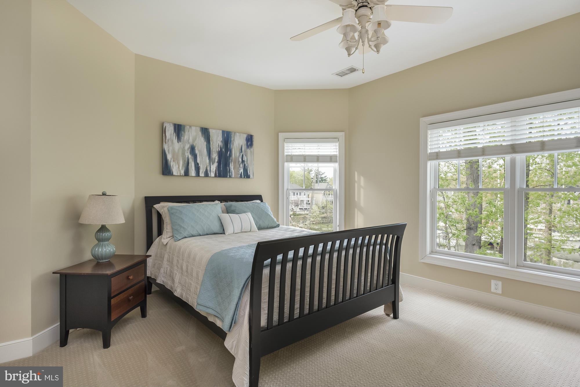 EASTPORT - Residential