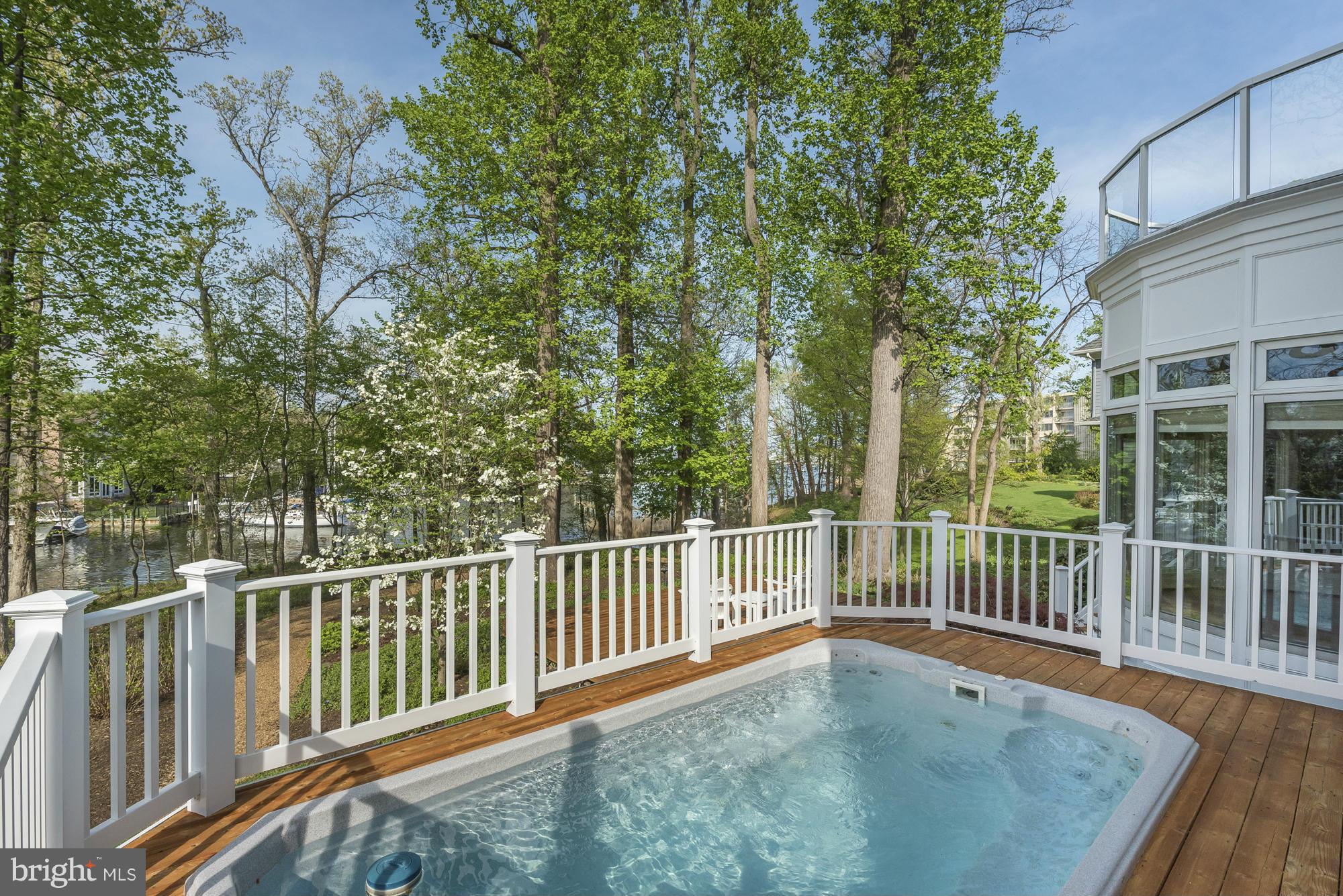 EASTPORT - Residential