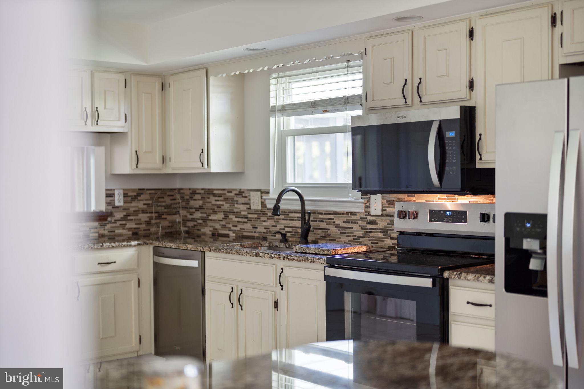LINDEN HEATH - Residential