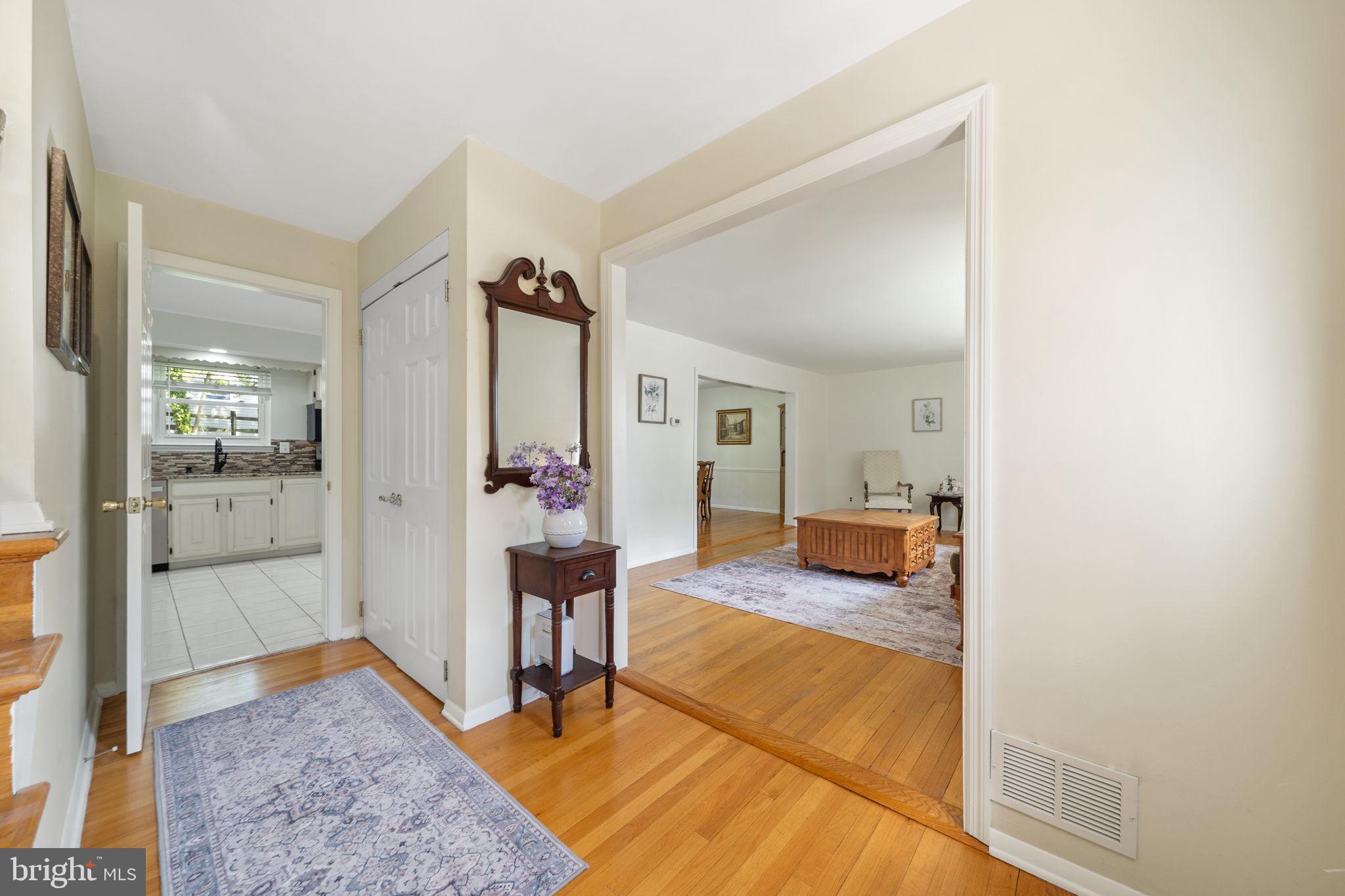 LINDEN HEATH - Residential