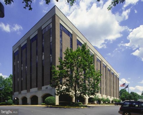 8001 BRADDOCK ROAD 201 SPRINGFIELD VA 22151