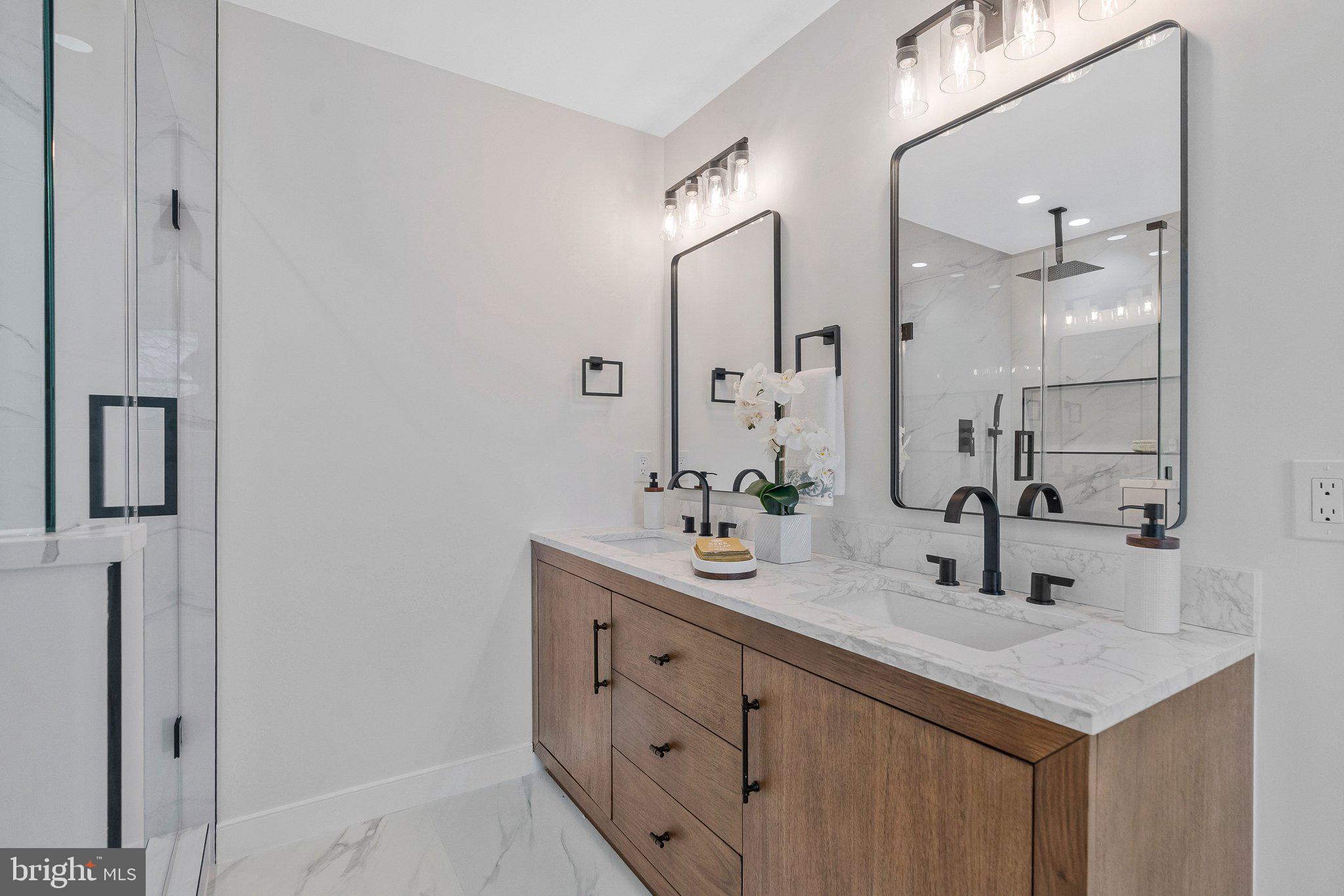 CHANDON WOODS - Residential